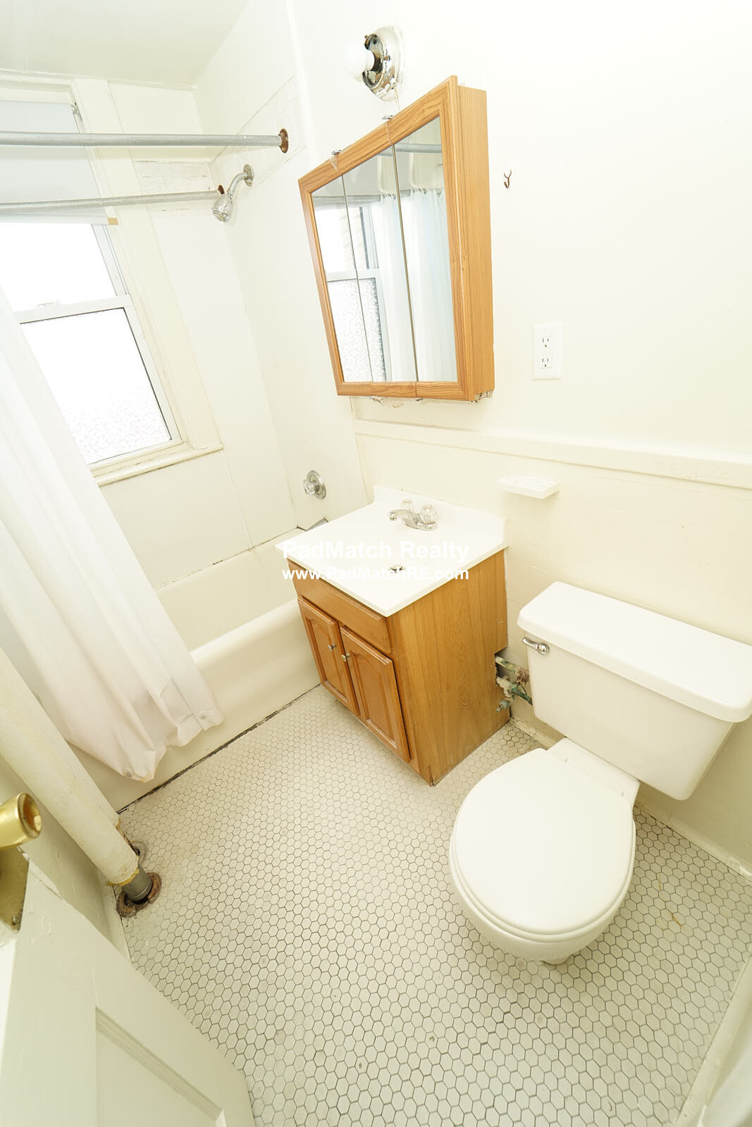 1630 Commonwealth Ave, Brighton