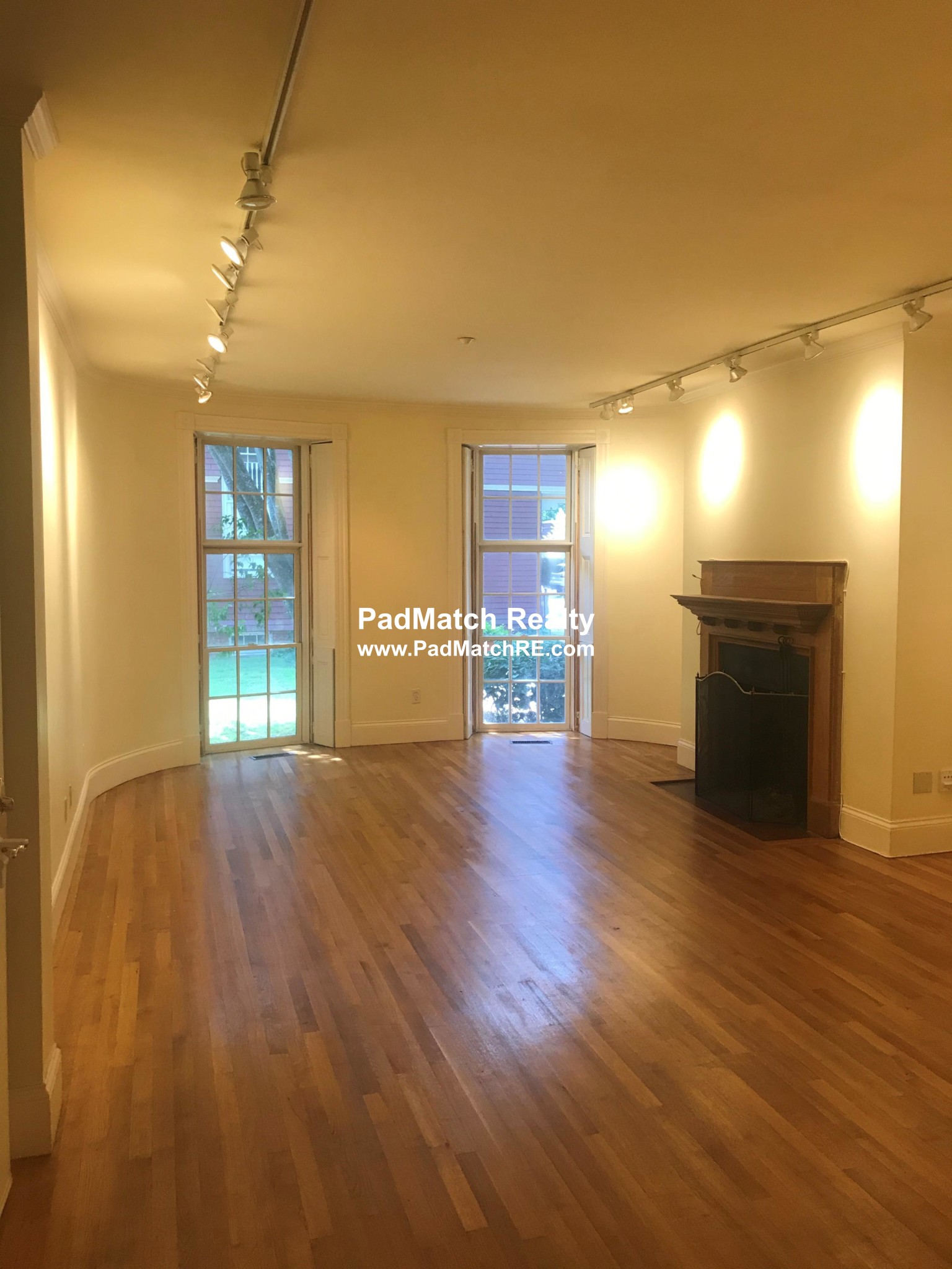 2 bed, 1 bath apartment for rent at 26 Garden St Unit 1, Cambridge — photo 1 of 7