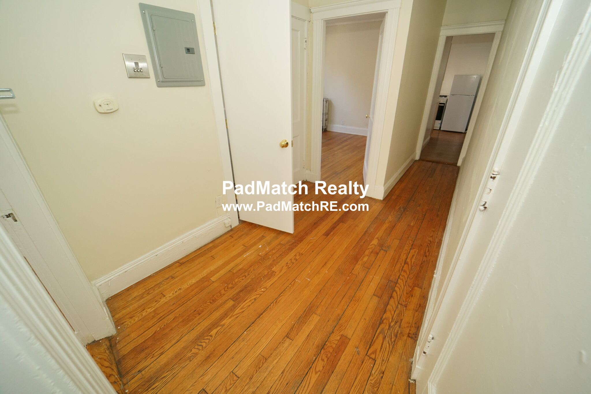 2 bed, 1 bath apartment for rent at 127 Sutherland Rd Unit E, Brighton — photo 5 of 14