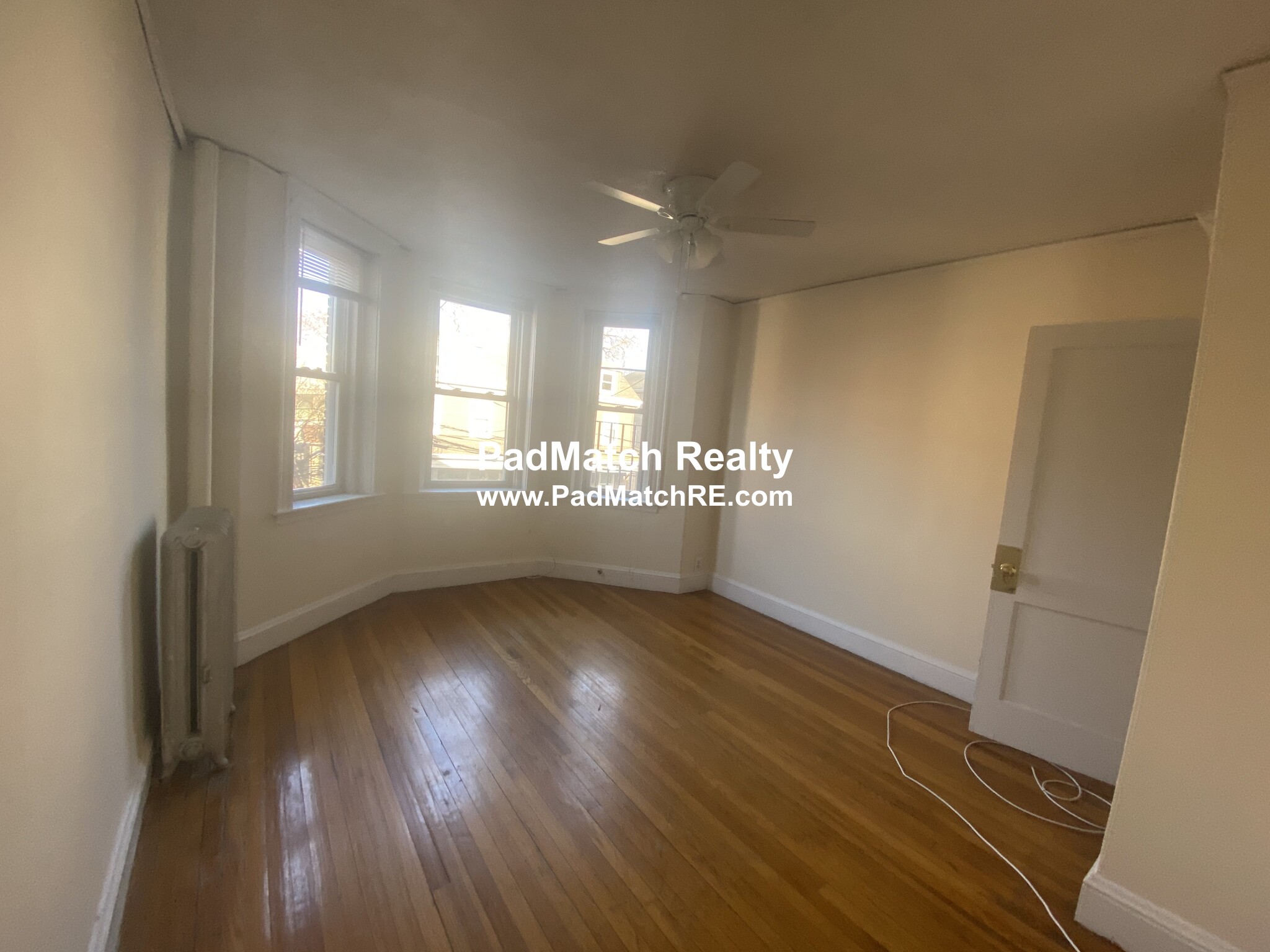 5 Barrows St, Allston