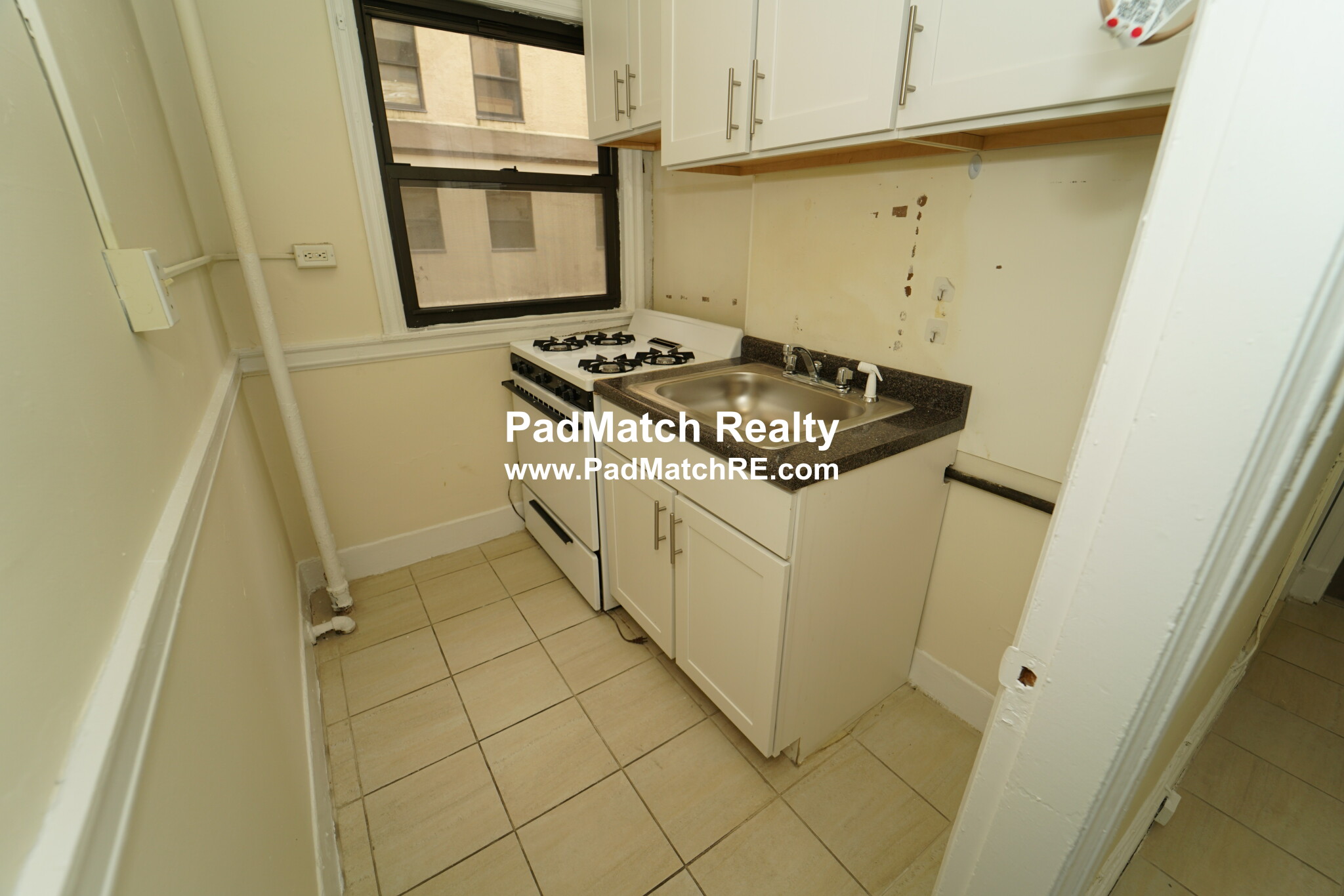 2 bed, 1 bath apartment for rent at 1200 Massachusetts Ave Unit E04, Harvard Square — photo 10 of 16