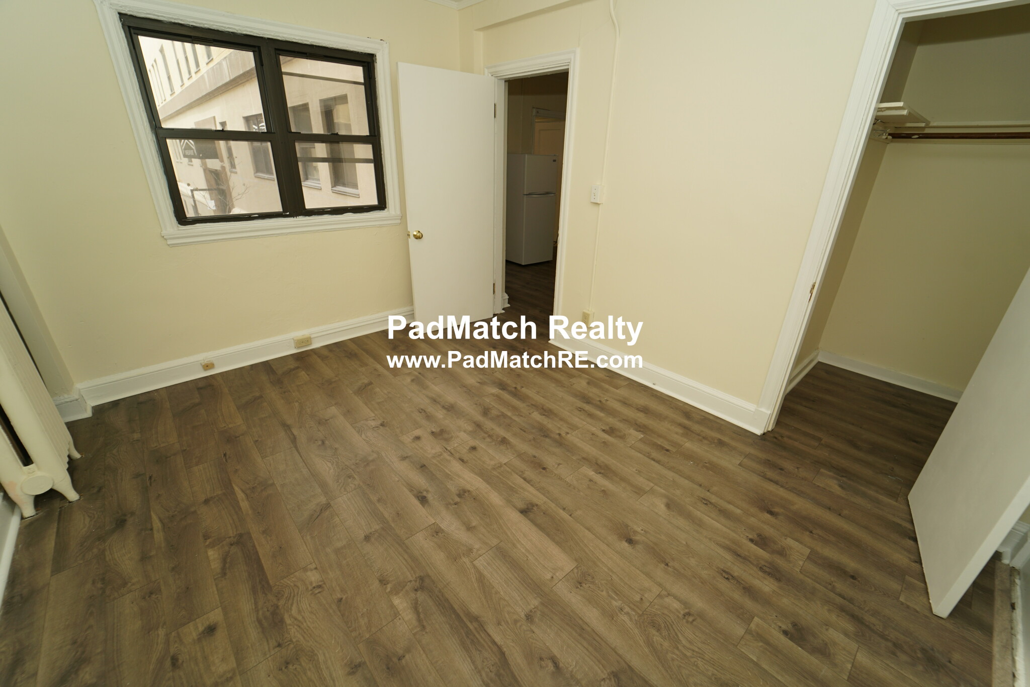 2 bed, 1 bath apartment for rent at 1200 Massachusetts Ave Unit E04, Harvard Square — photo 4 of 16