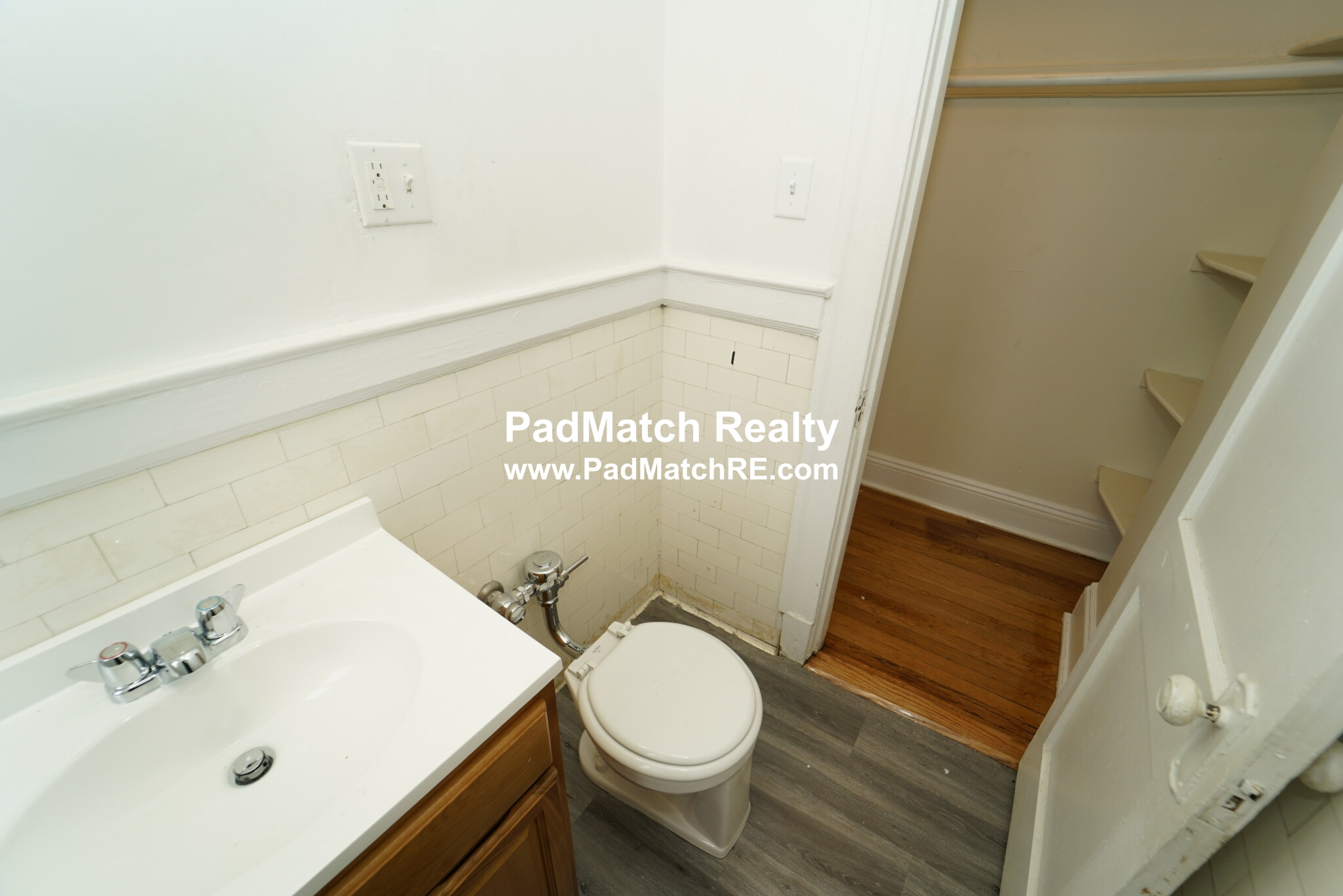 1171 Boylston St, Fenway