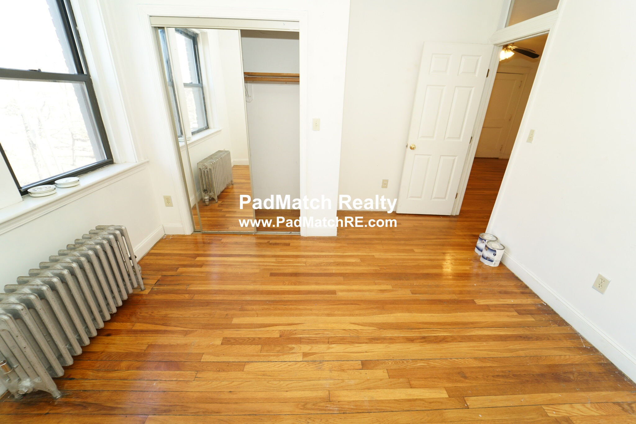 Photo 4 of 23 Egremont Rd. Unit 6