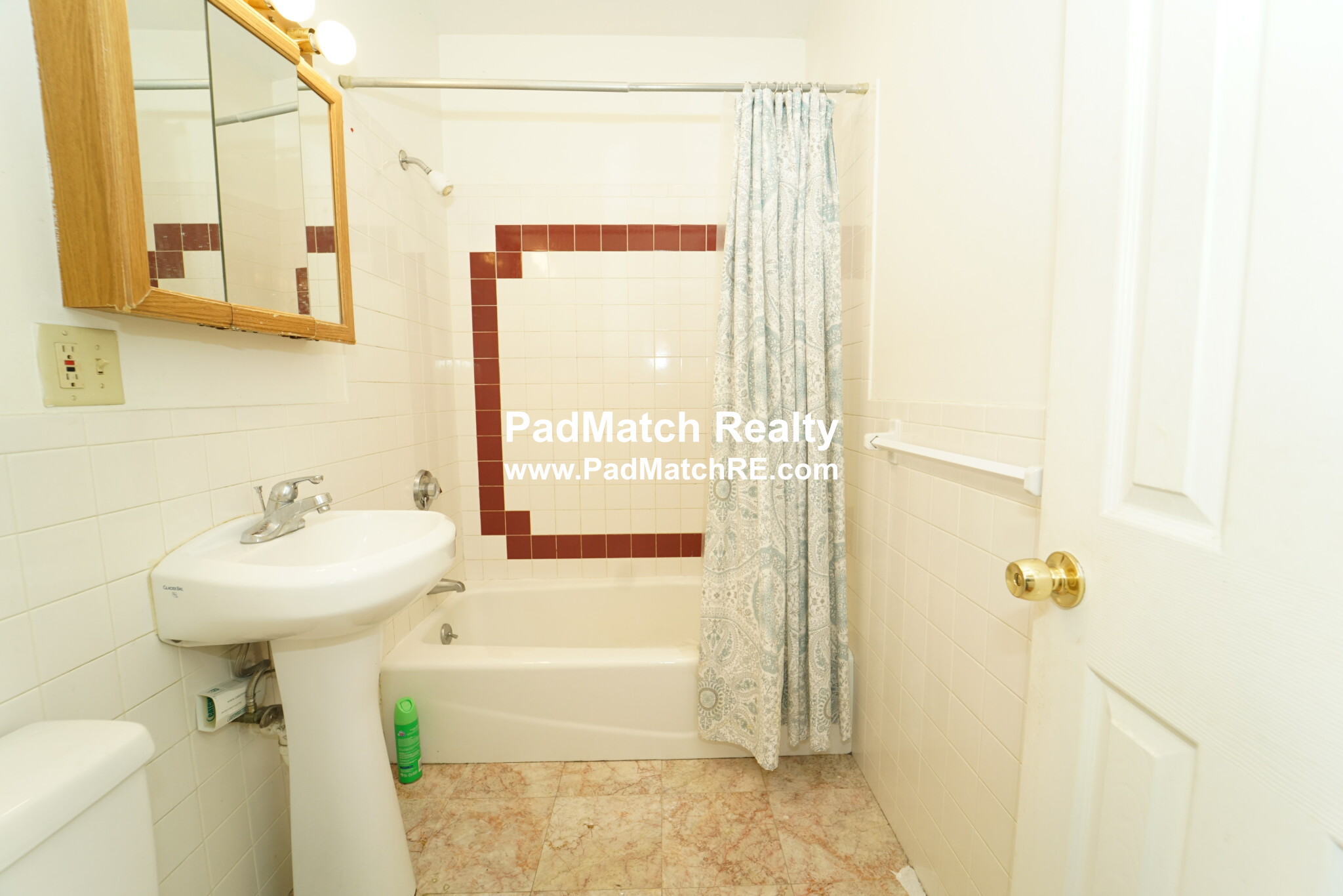 Photo 12 of 23 Egremont Rd. Unit 6