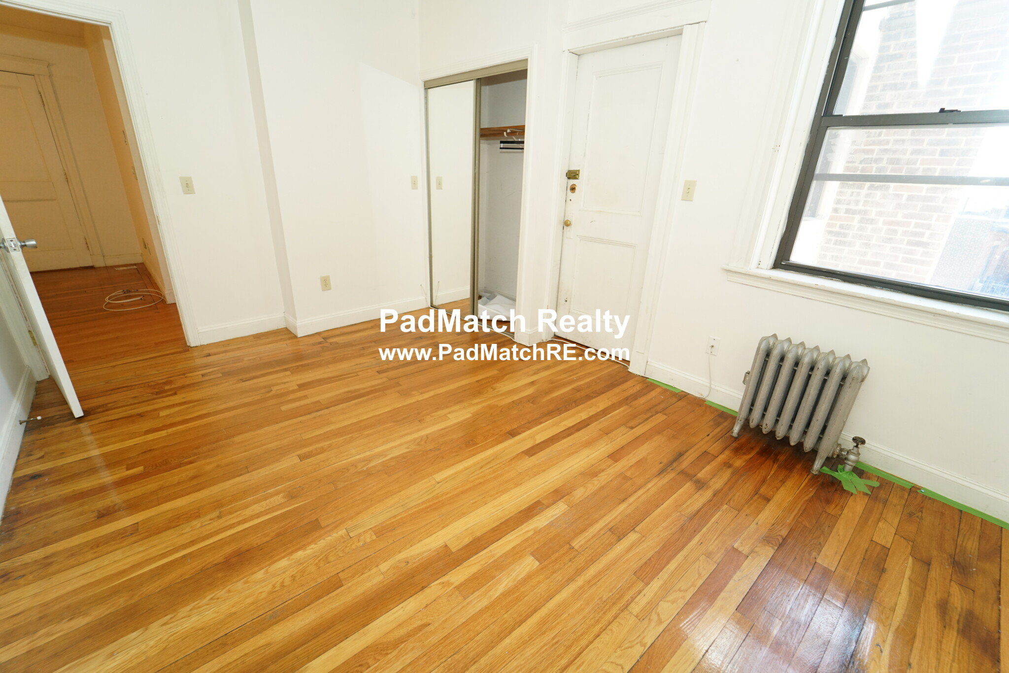 Photo 10 of 23 Egremont Rd. Unit 6