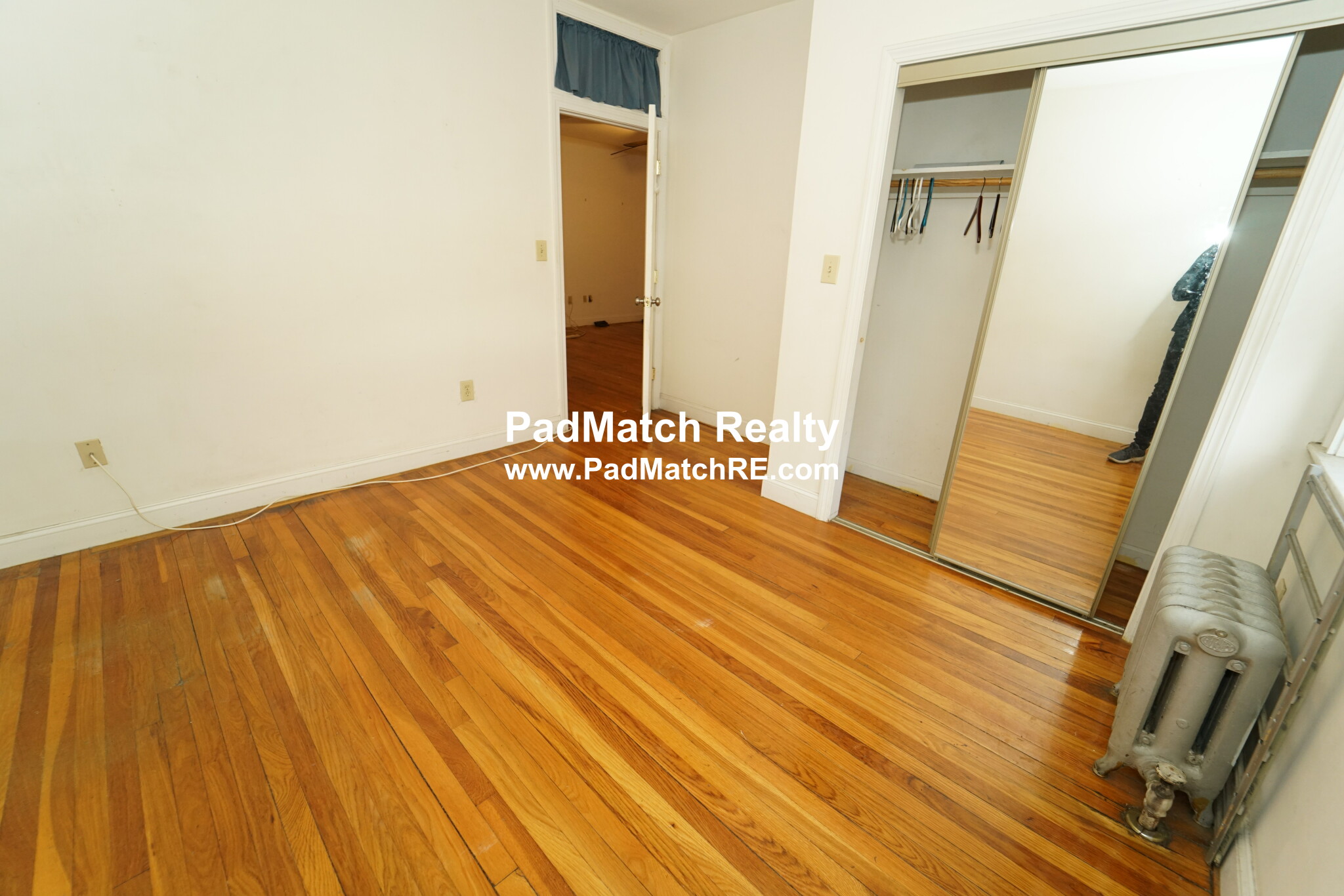 Photo 7 of 19 Egremont Rd. Unit 1