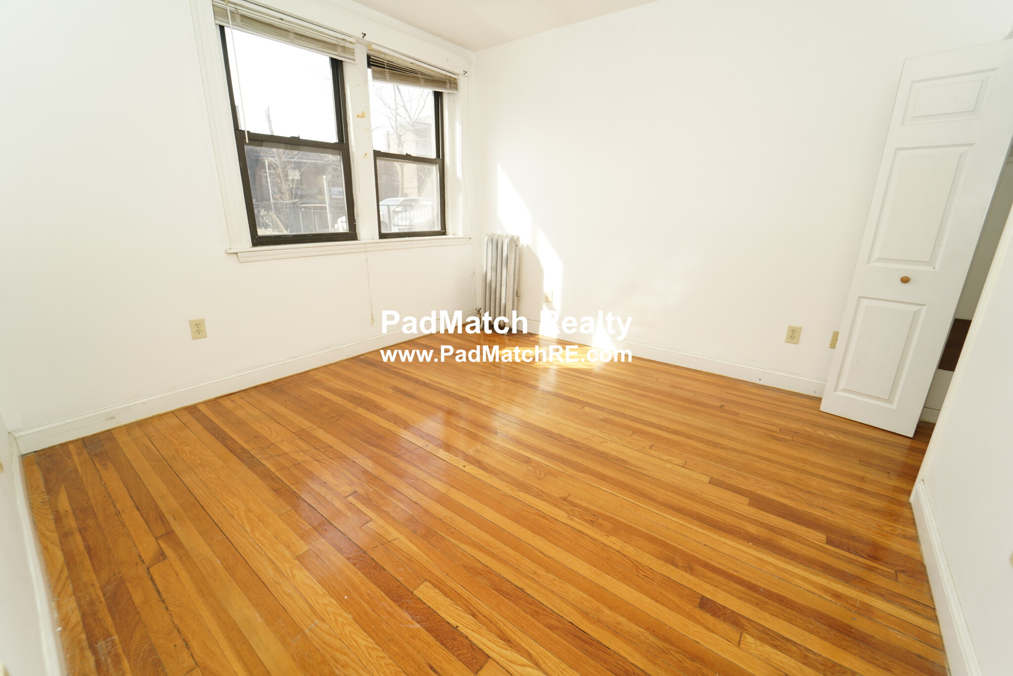 Photo 11 of 19 Egremont Rd. Unit 1