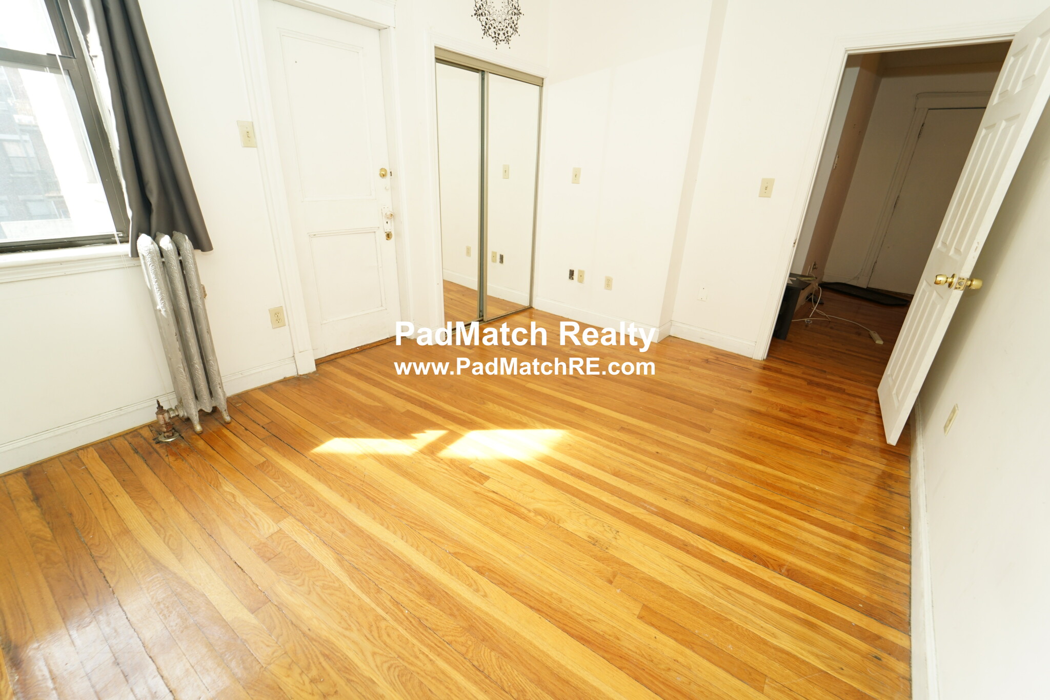 Photo 9 of 19 Egremont Rd. Unit 1