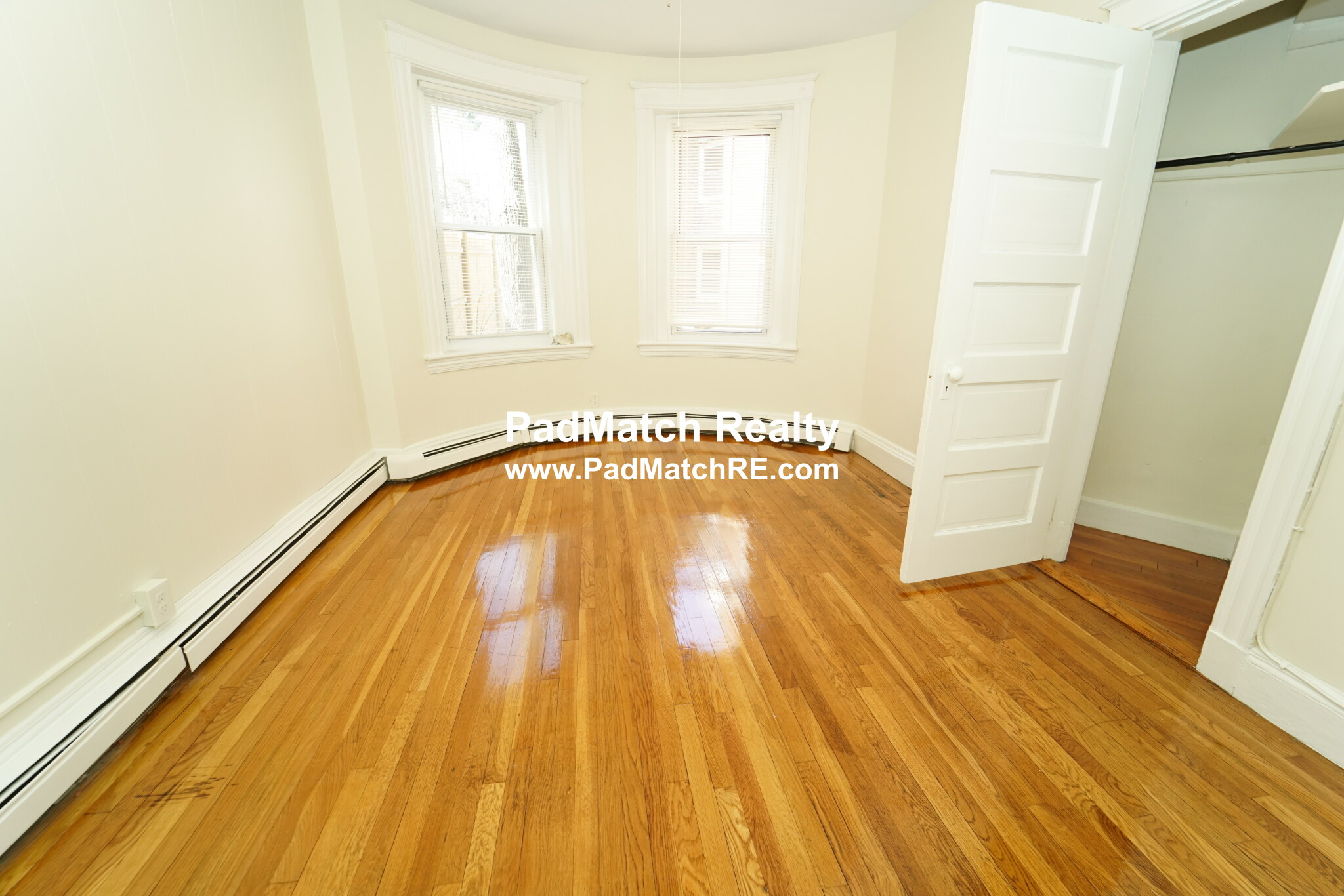 208 Winthrop Rd, Coolidge Corner