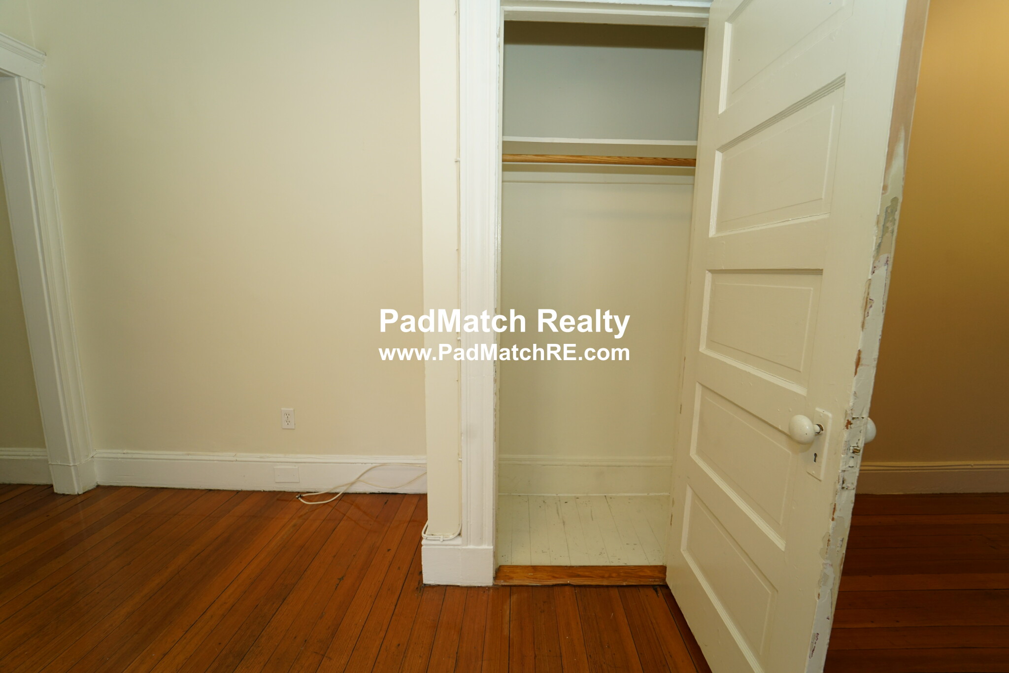 208 Winthrop Rd, Coolidge Corner