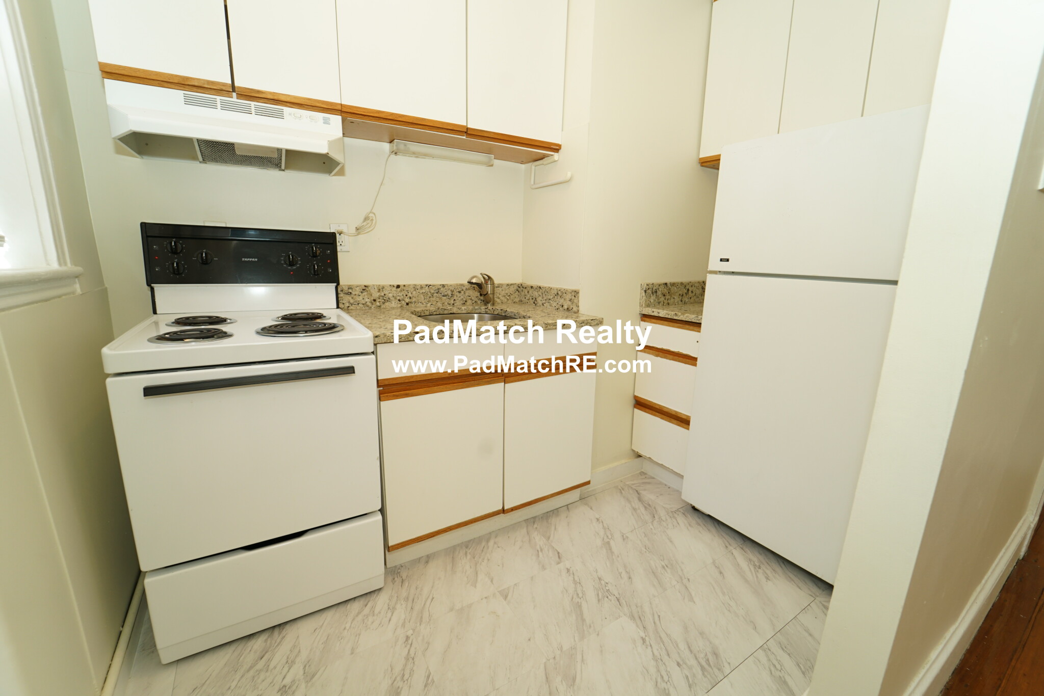 208 Winthrop Rd, Coolidge Corner