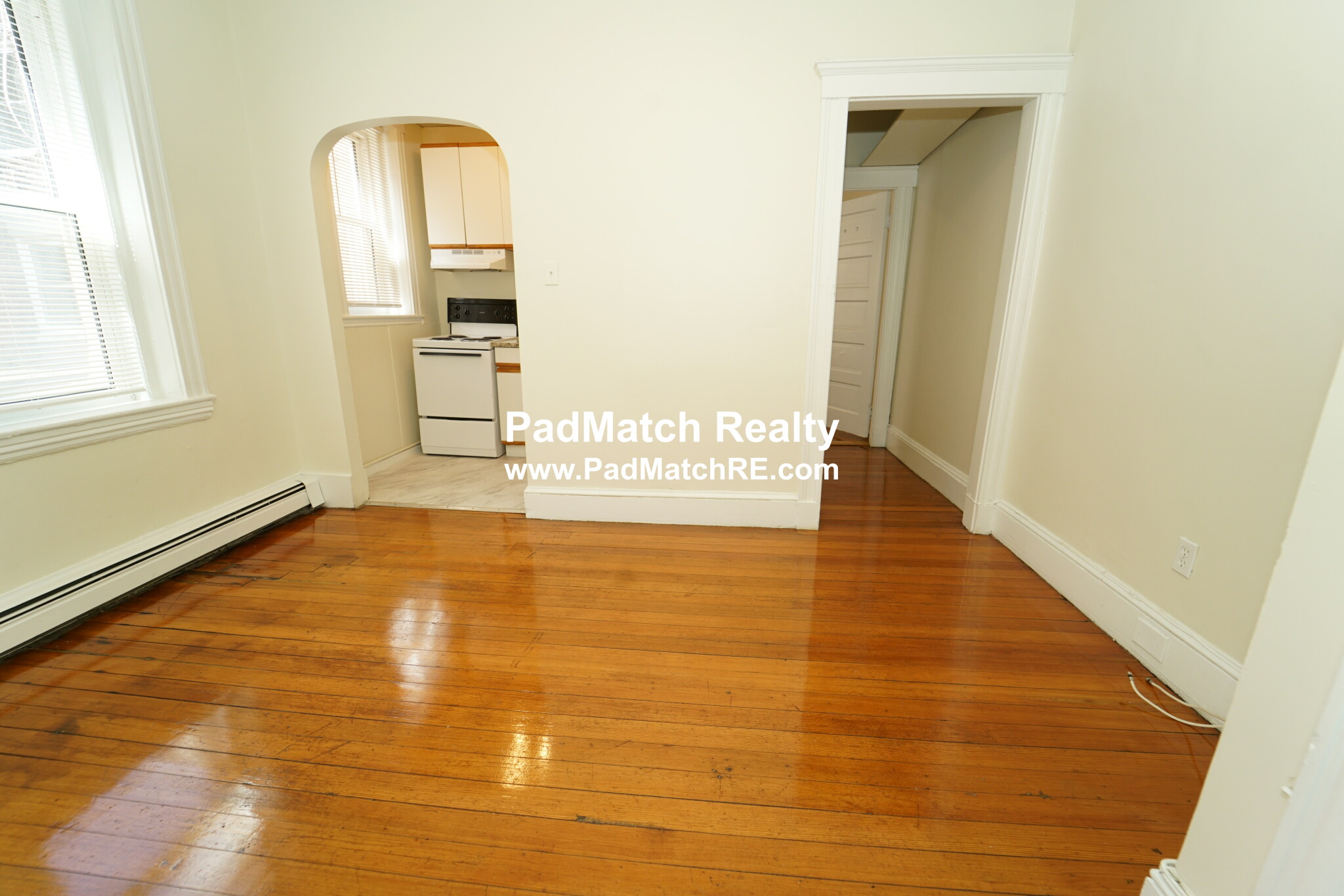 208 Winthrop Rd, Coolidge Corner