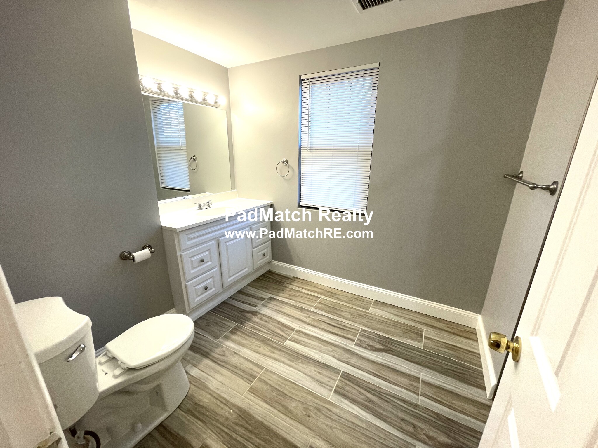3 bed, 1 bath apartment for rent at 573 Dorchester Ave Unit 2, South Boston — photo 13 of 17
