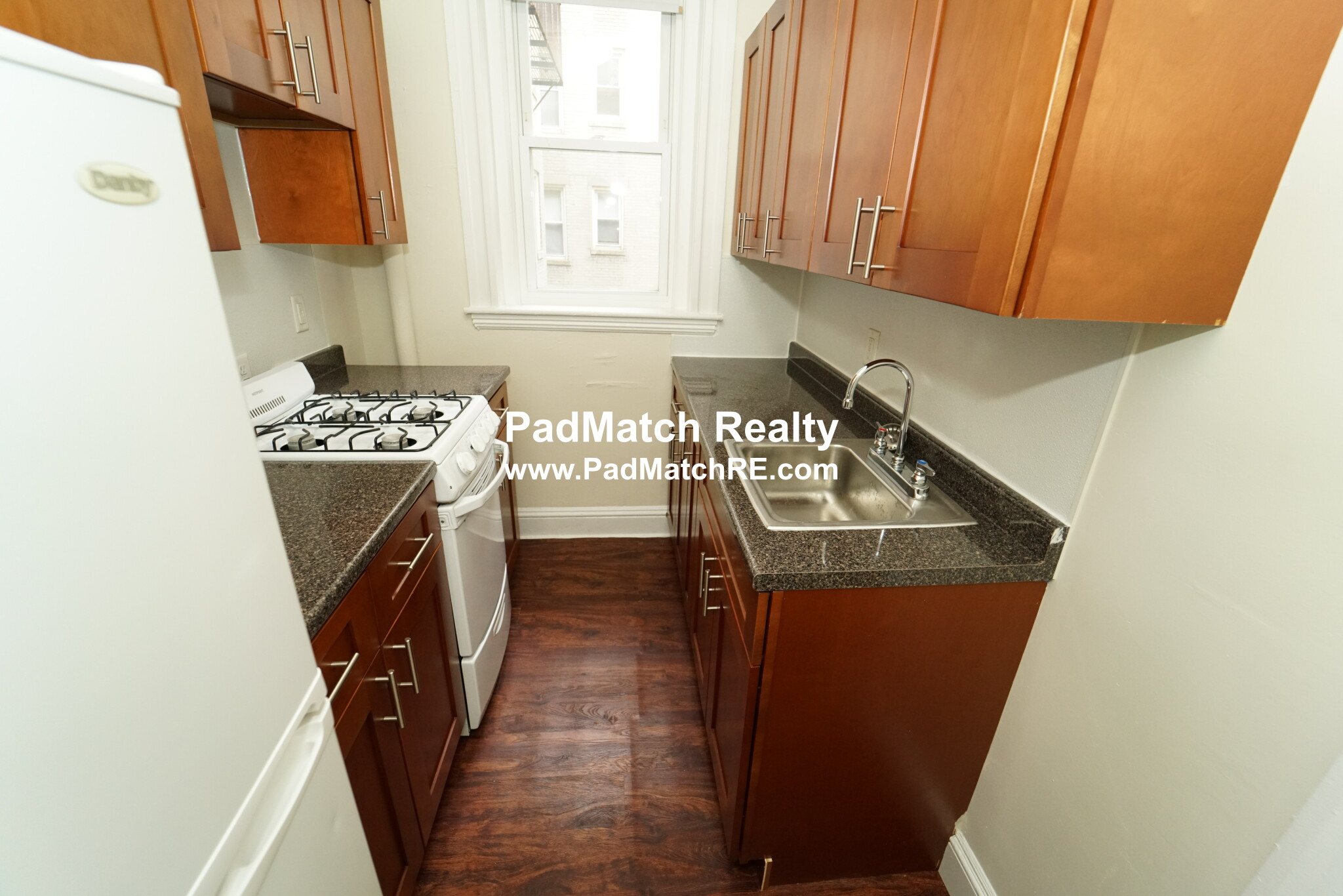 1175 Boylston St, Fenway