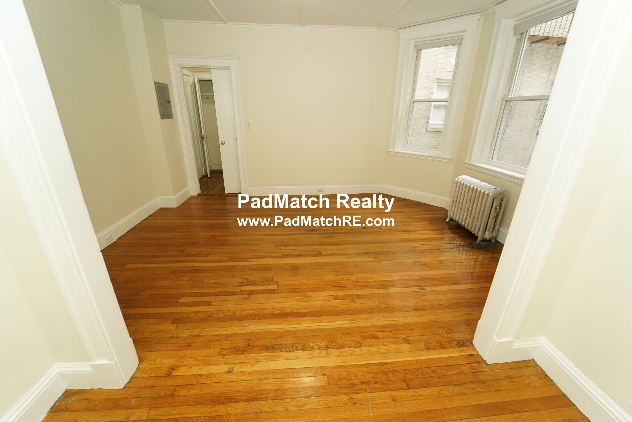 1175 Boylston St, Fenway