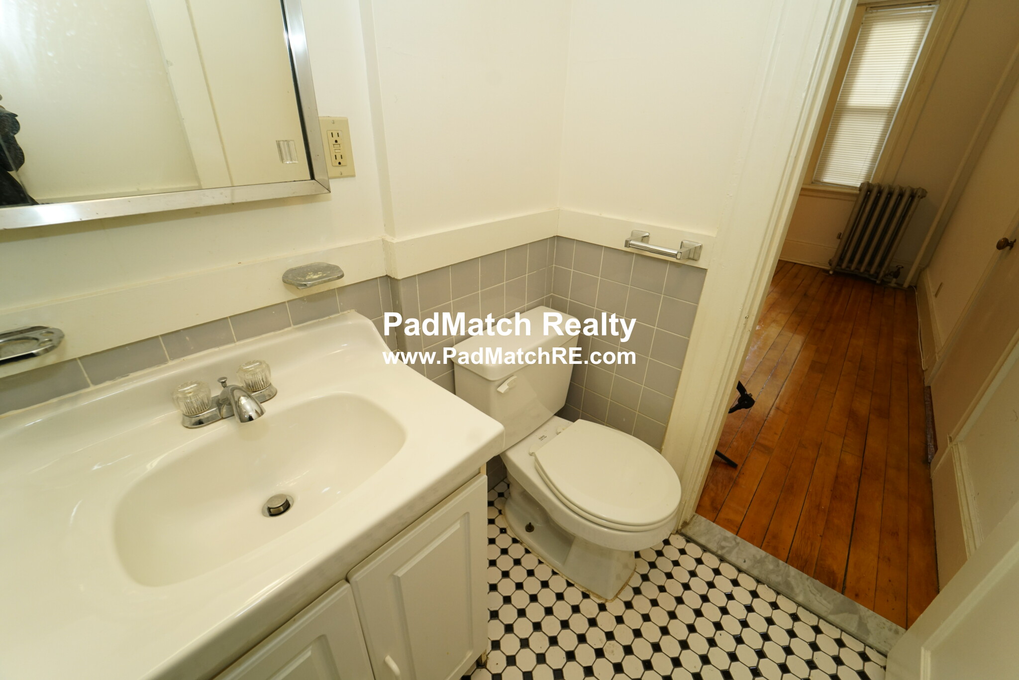 Studio bed, 1 bath apartment for rent at 46 Westland Ave Unit 14, Fenway — photo 5 of 11