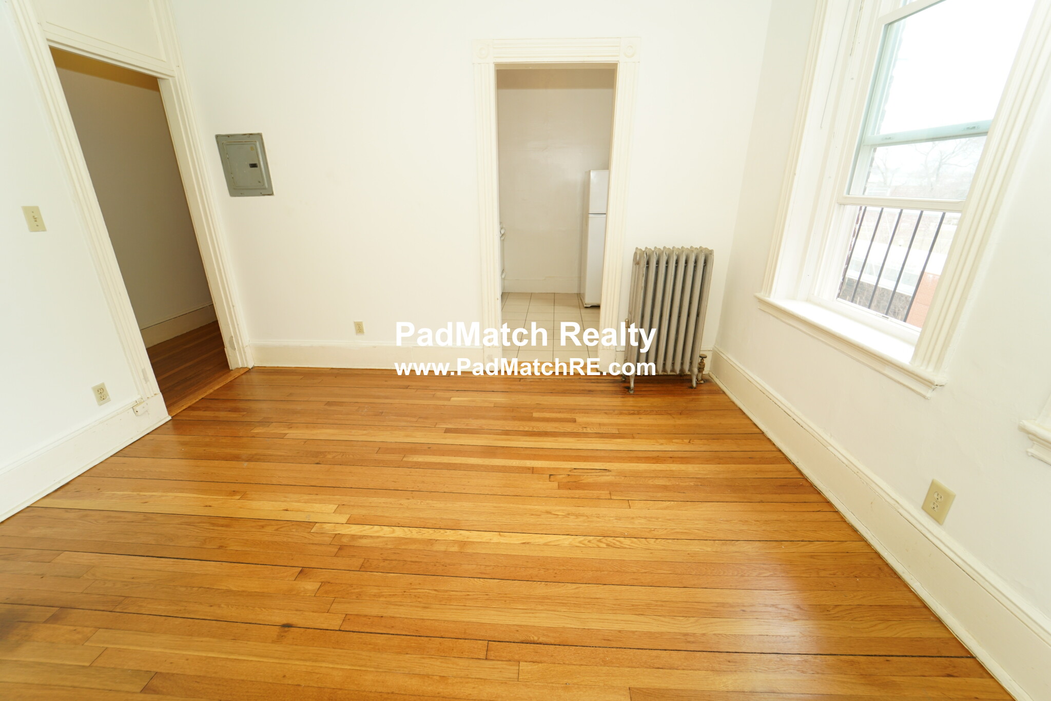 14 Palace Rd, Fenway