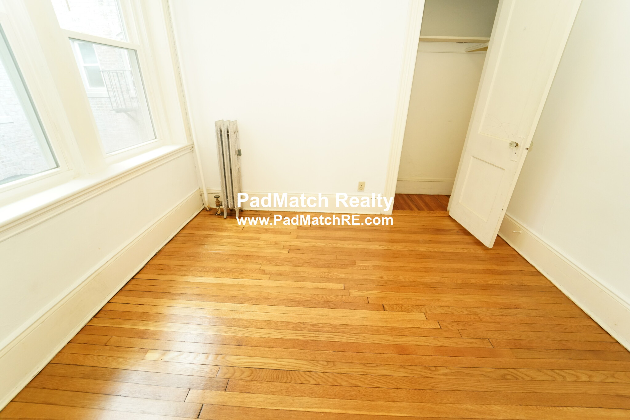 14 Palace Rd, Fenway