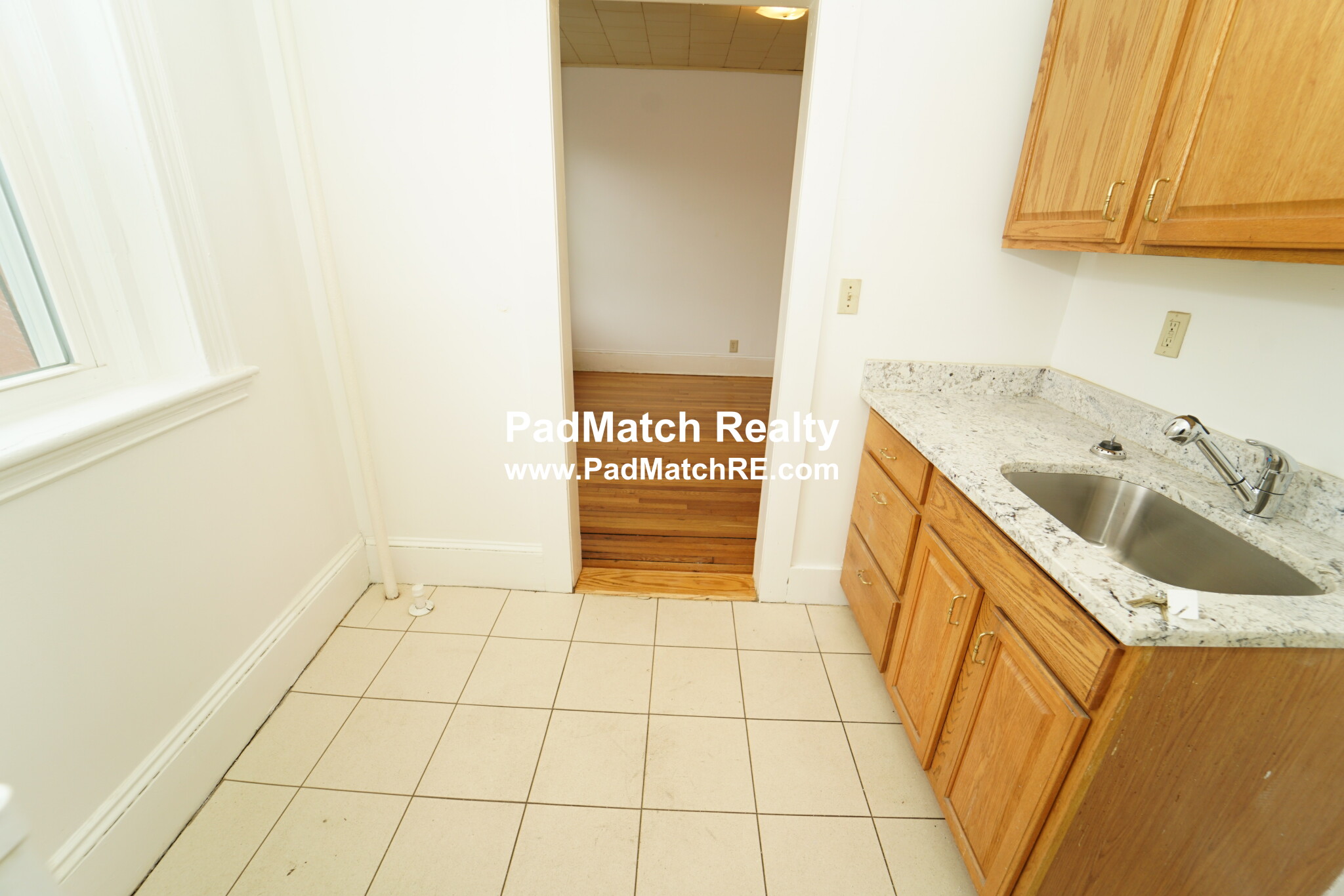 14 Palace Rd, Fenway