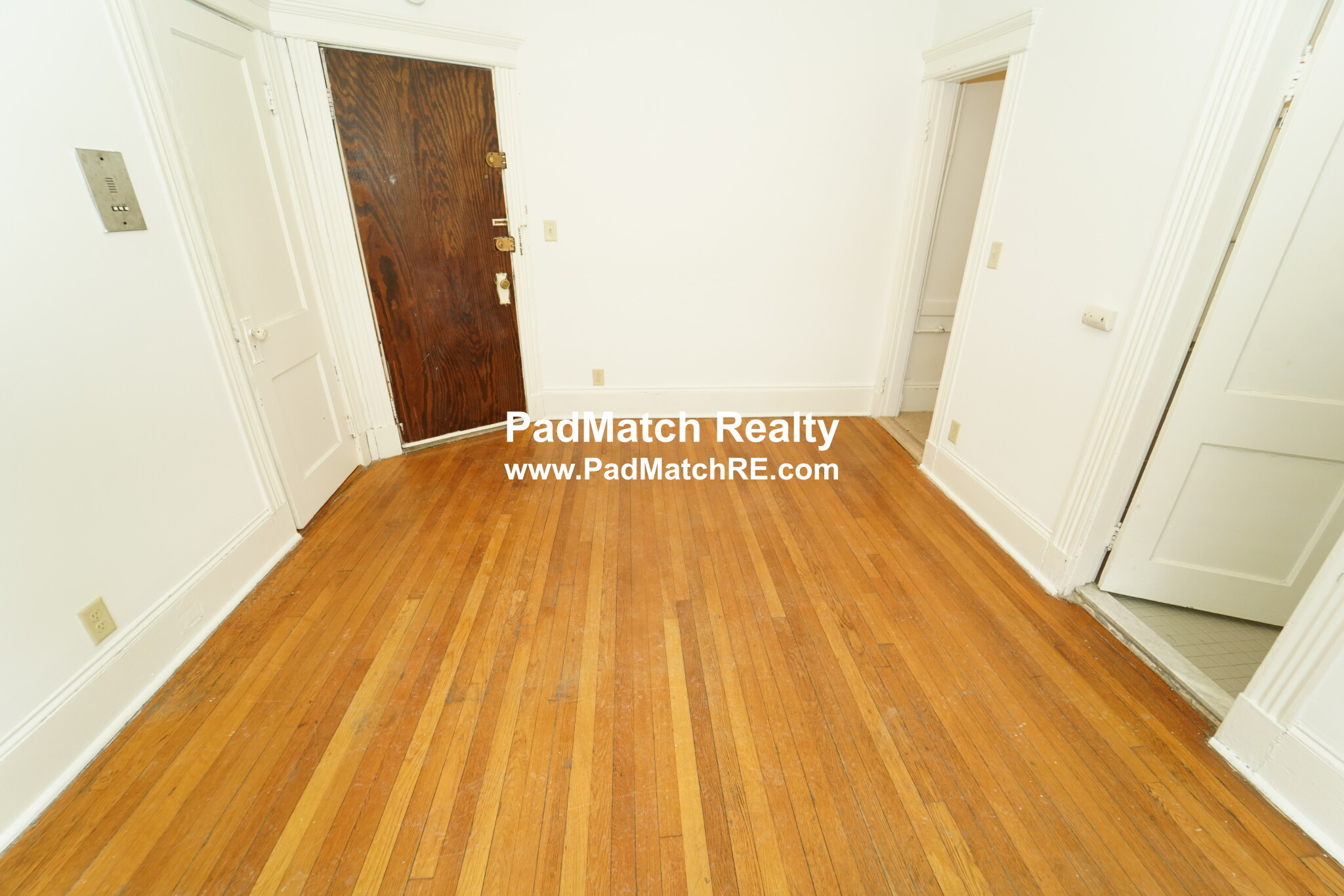 14 Palace Rd, Fenway