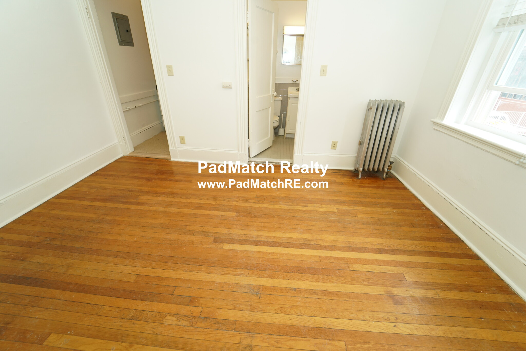 14 Palace Rd, Fenway