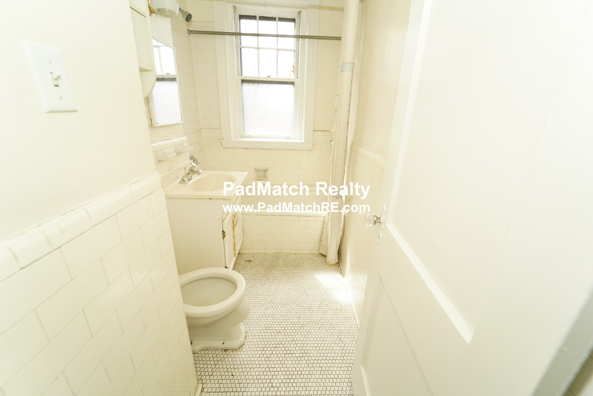 3 Lothian Rd, Brighton