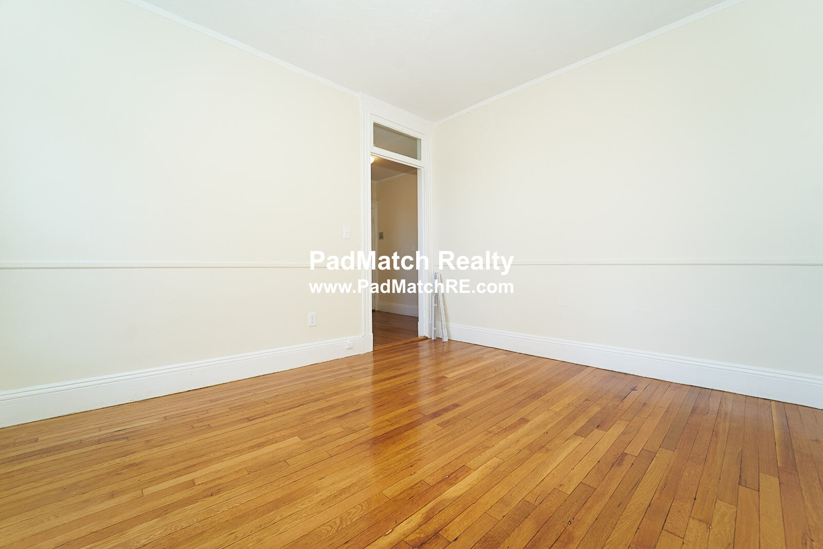 1185 Boylston St, Fenway