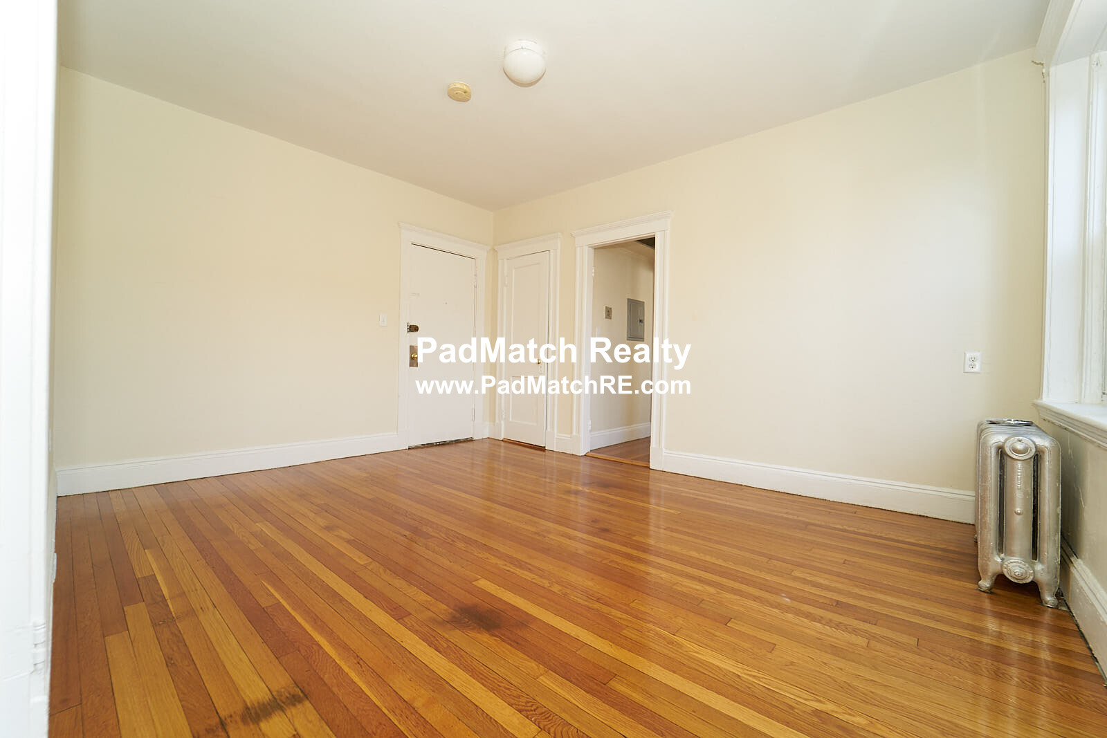 1171 Boylston St, Fenway