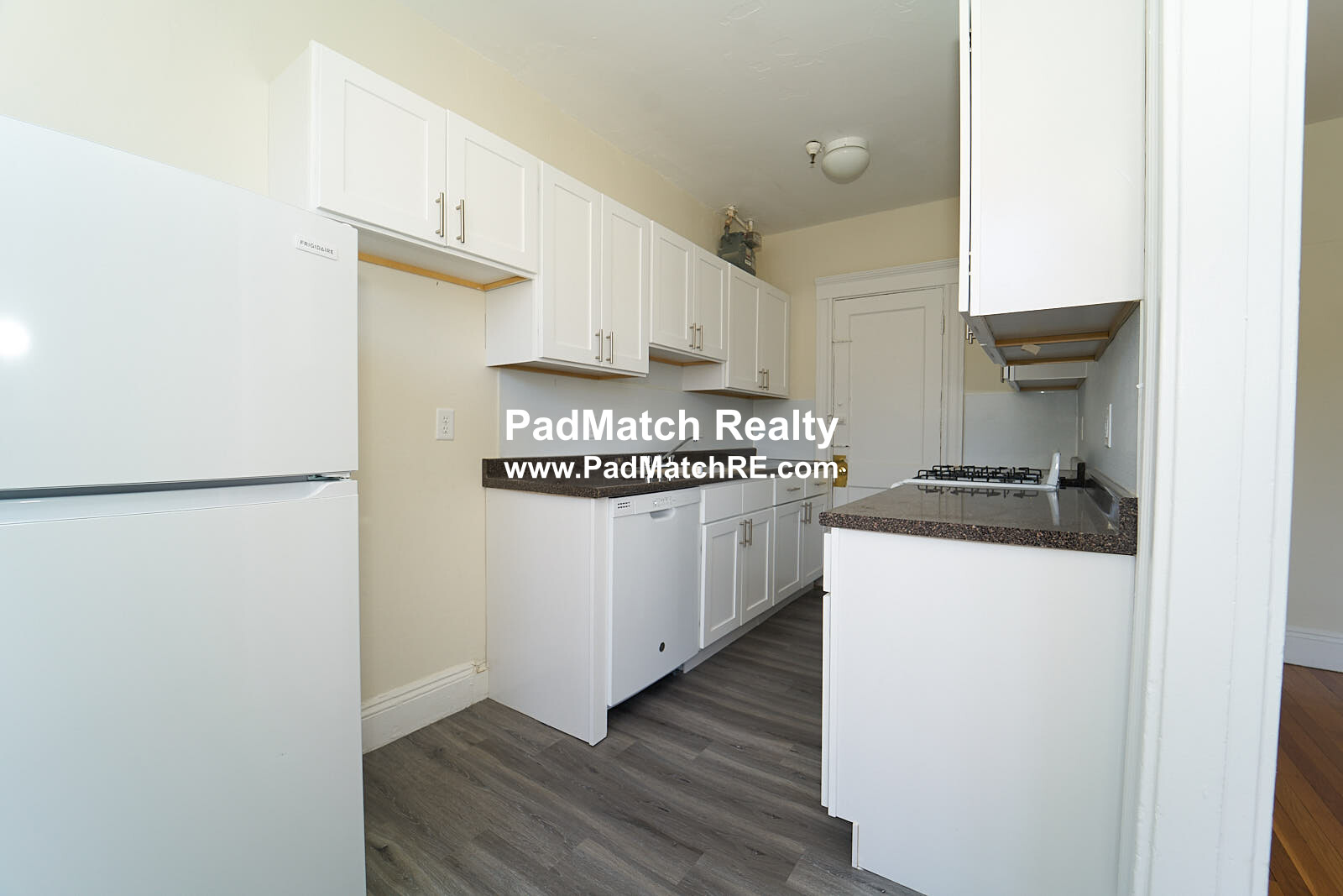 1171 Boylston St, Fenway