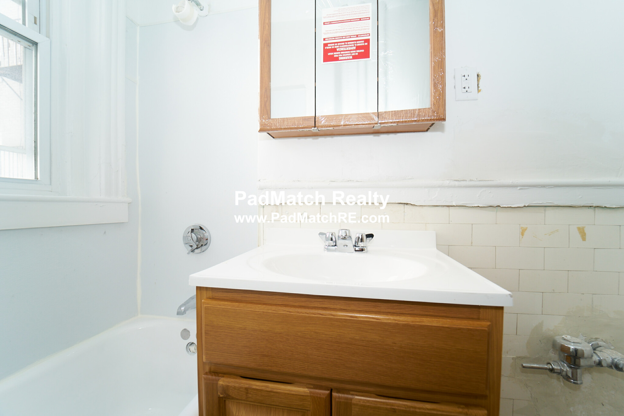 1185 Boylston St, Fenway