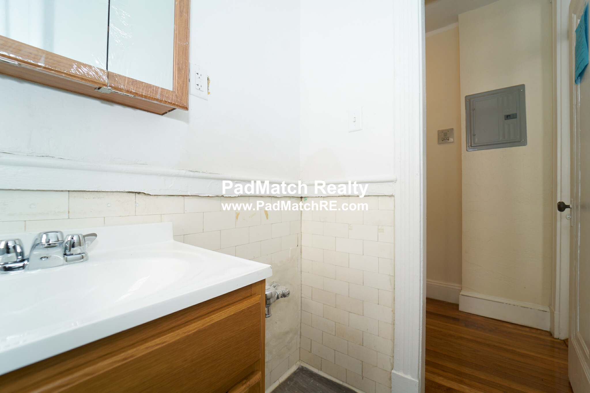 1185 Boylston St, Fenway