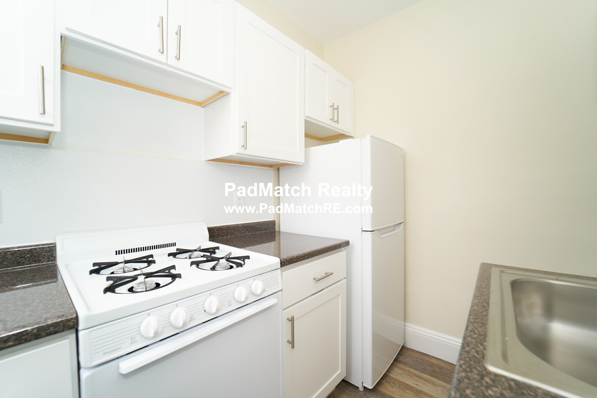 1185 Boylston St, Fenway