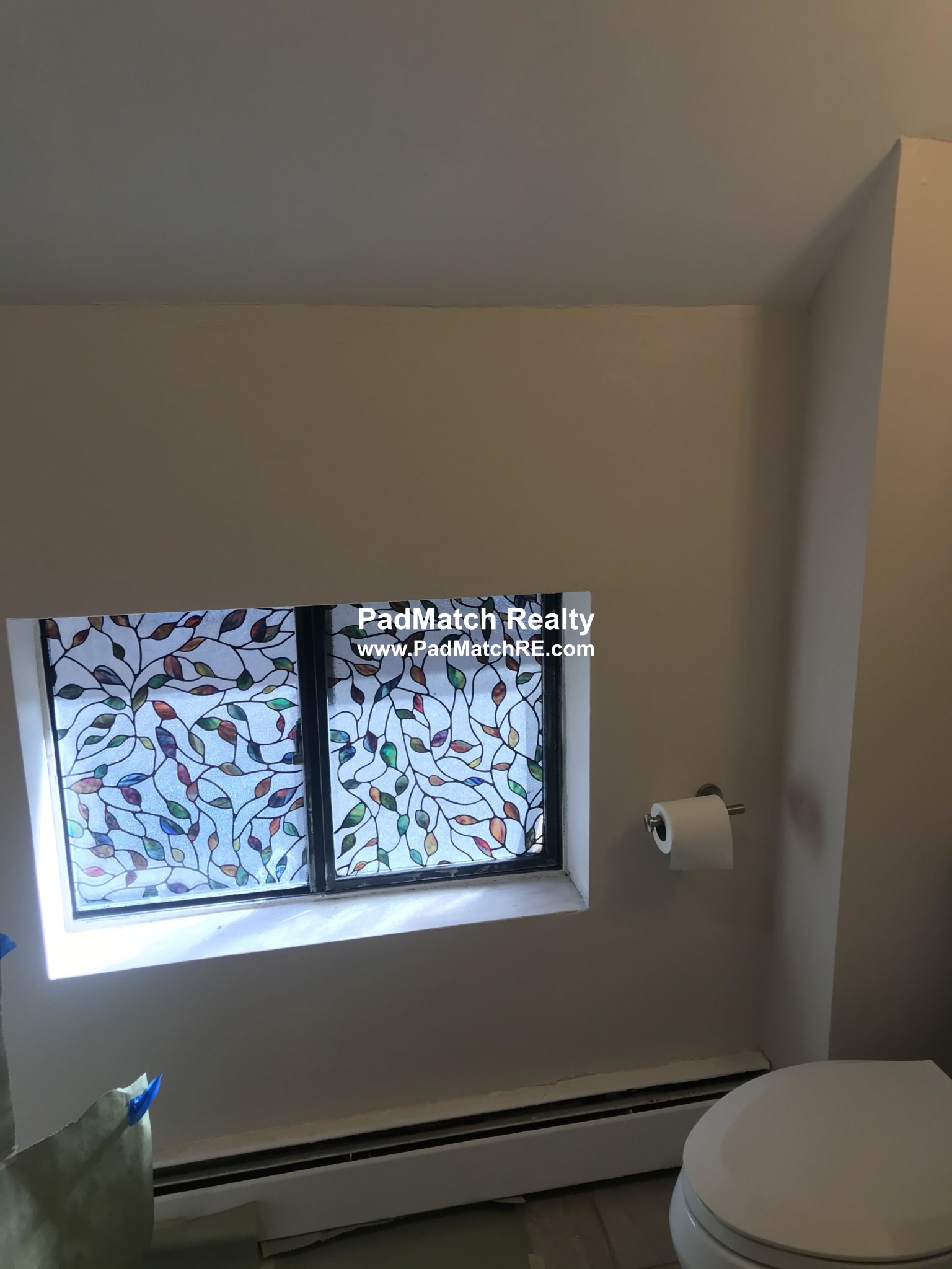 4 bed, 1 bath apartment for rent at 1047 River St Unit 2, Hyde Park — photo 8 of 16