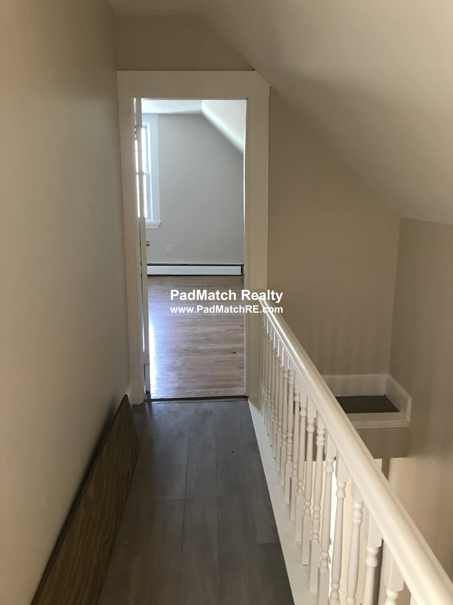 4 bed, 1 bath apartment for rent at 1047 River St Unit 2, Hyde Park — photo 10 of 16