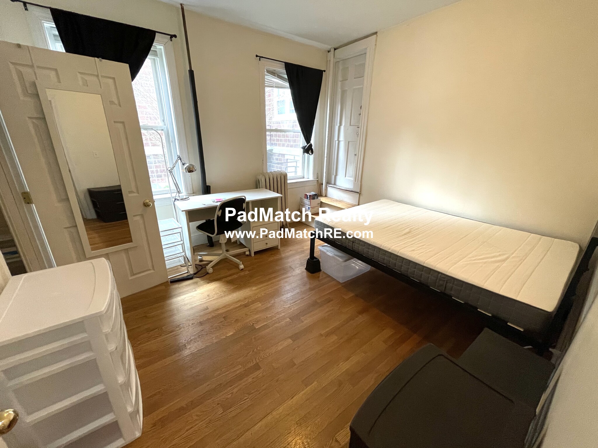 Photo 9 of 66 Egmont St. Unit 2
