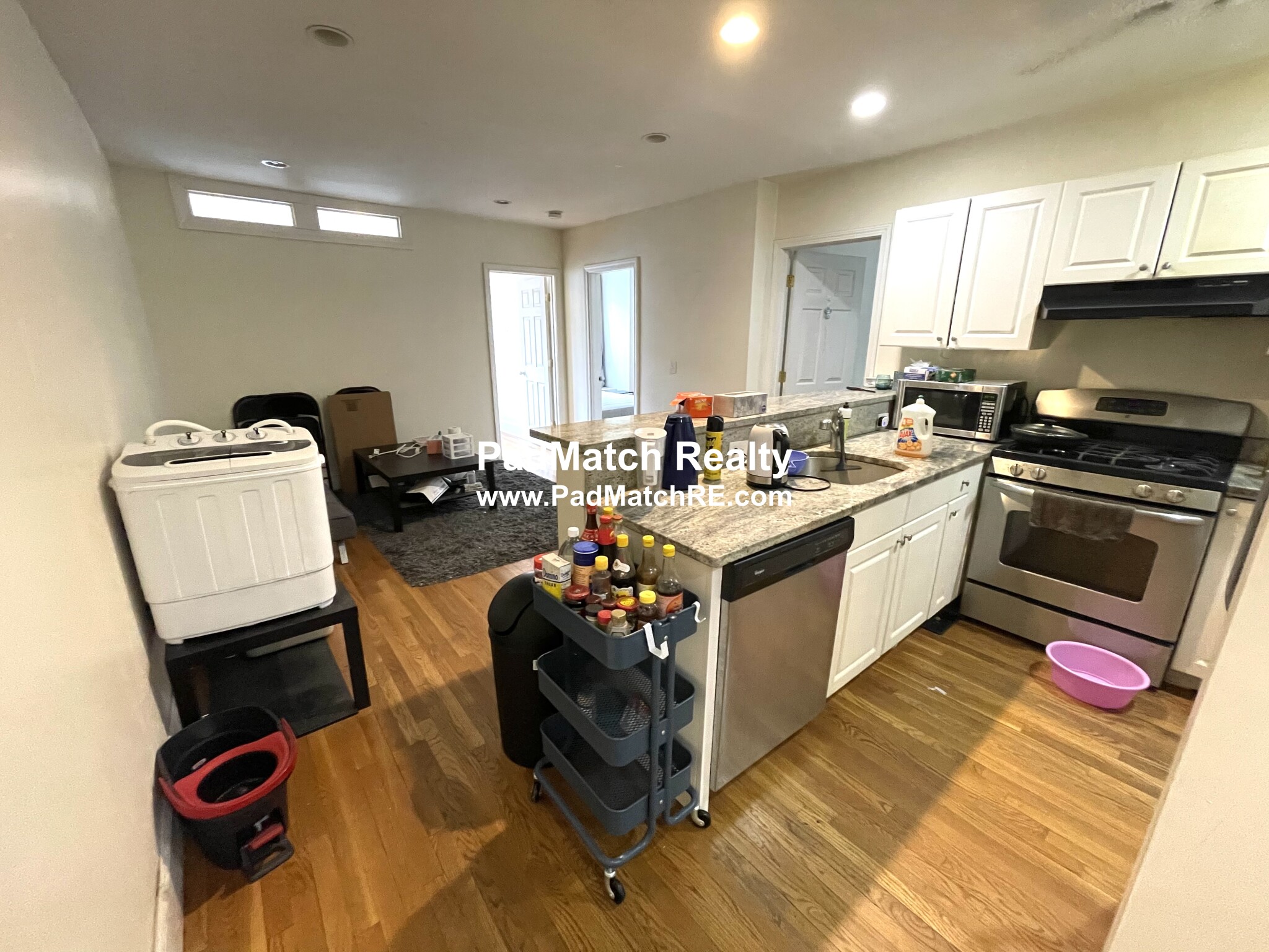 Photo 2 of 66 Egmont St. Unit 2