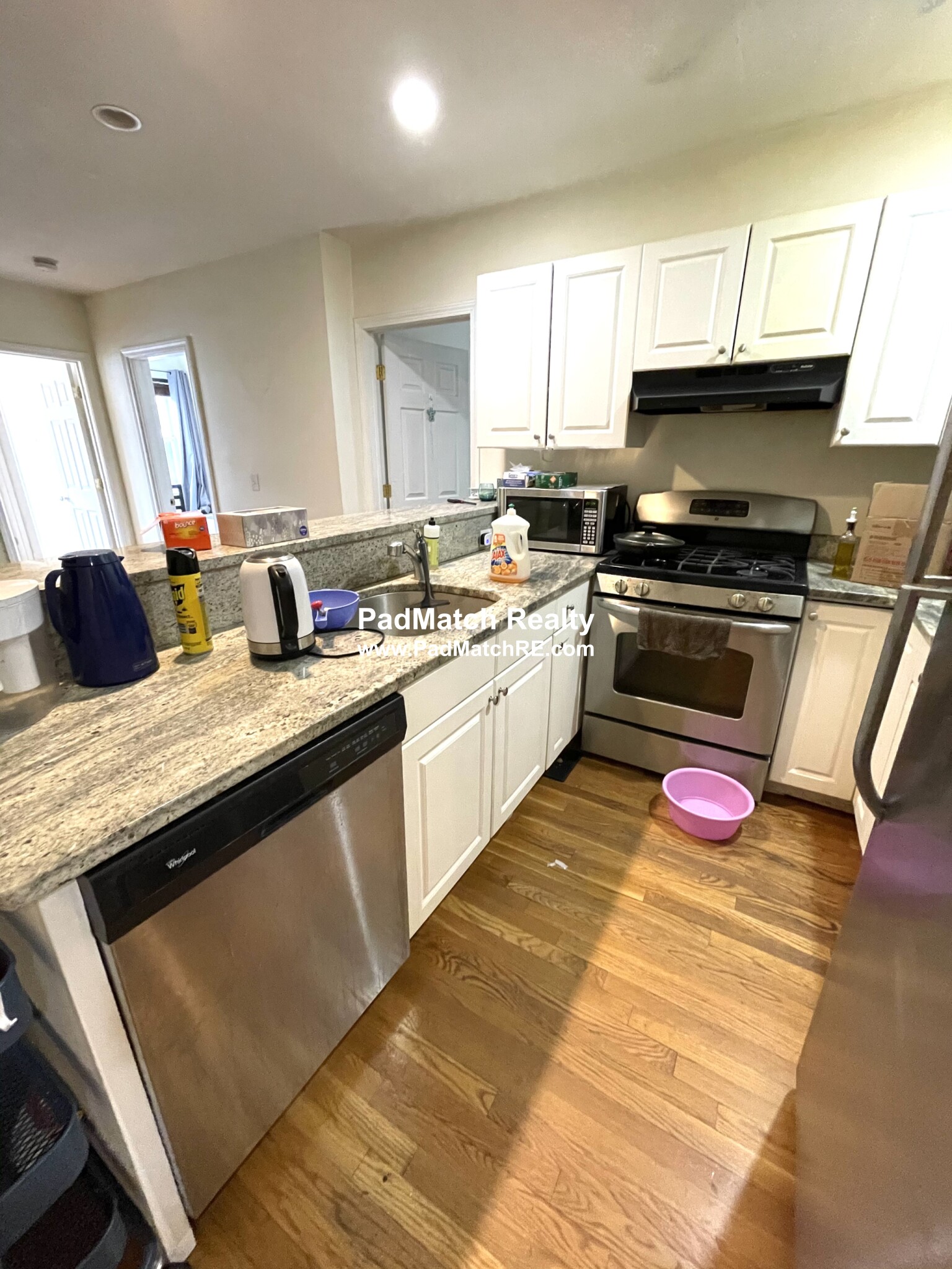 Photo 4 of 66 Egmont St. Unit 2