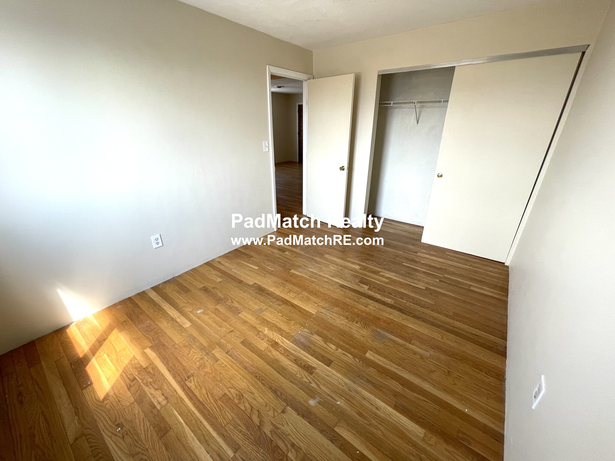 385 Dorchester St, South Boston