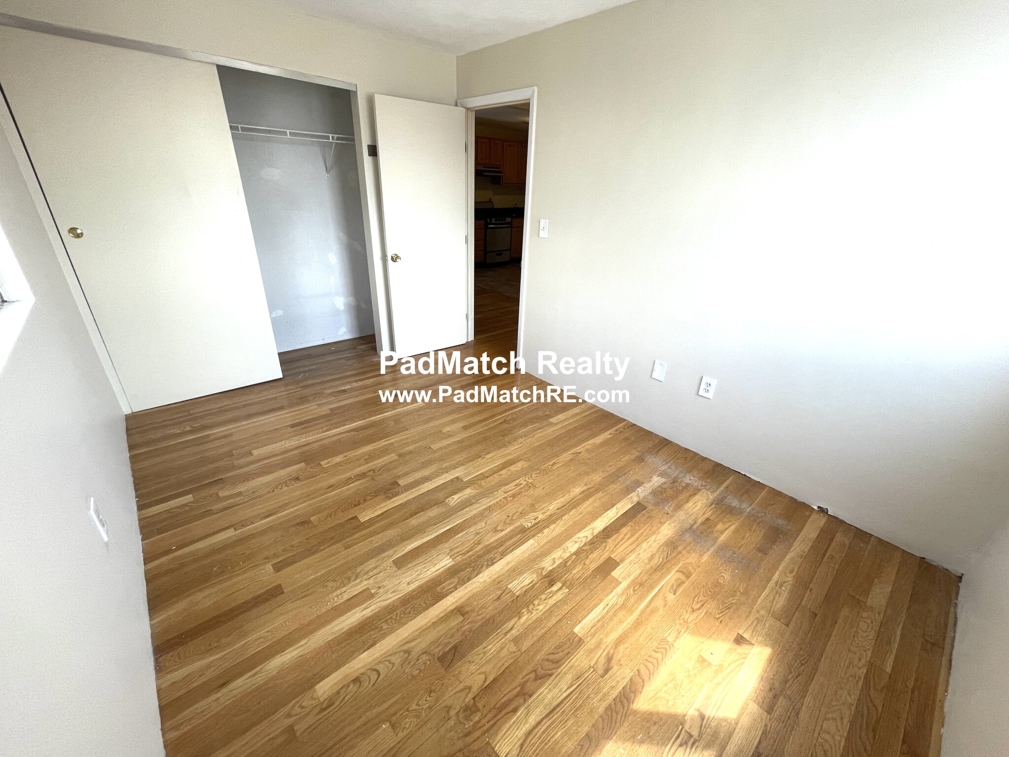 385 Dorchester St, South Boston