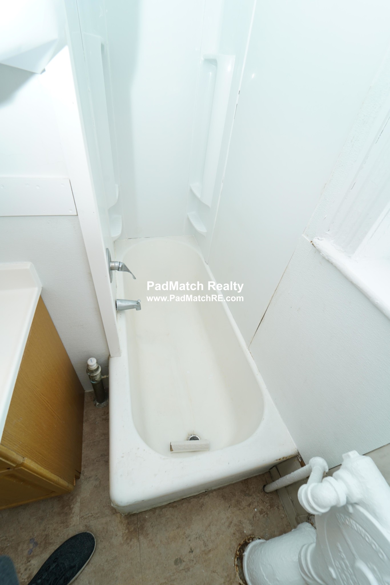 1800 Commonwealth Ave, Brighton