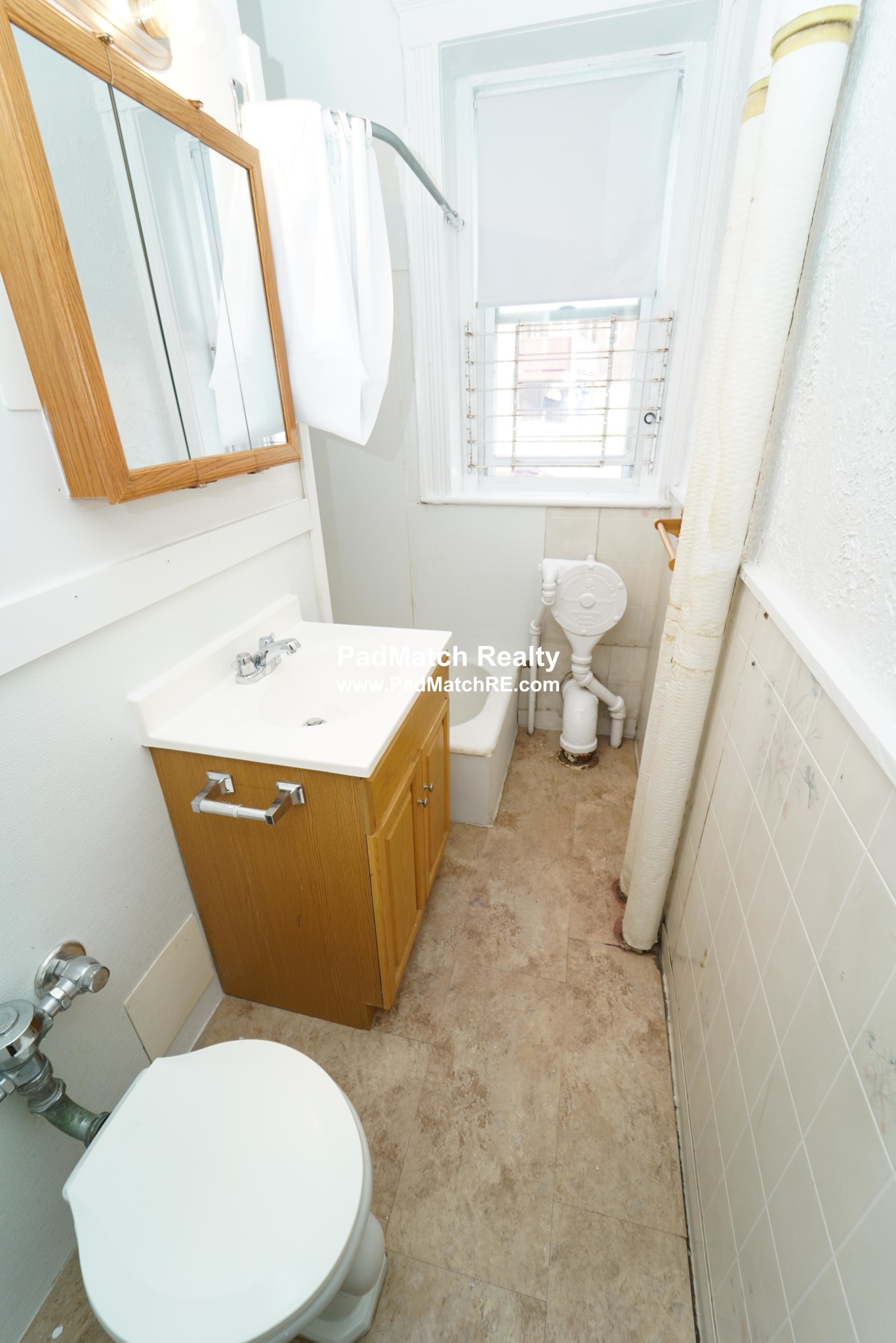 1800 Commonwealth Ave, Brighton