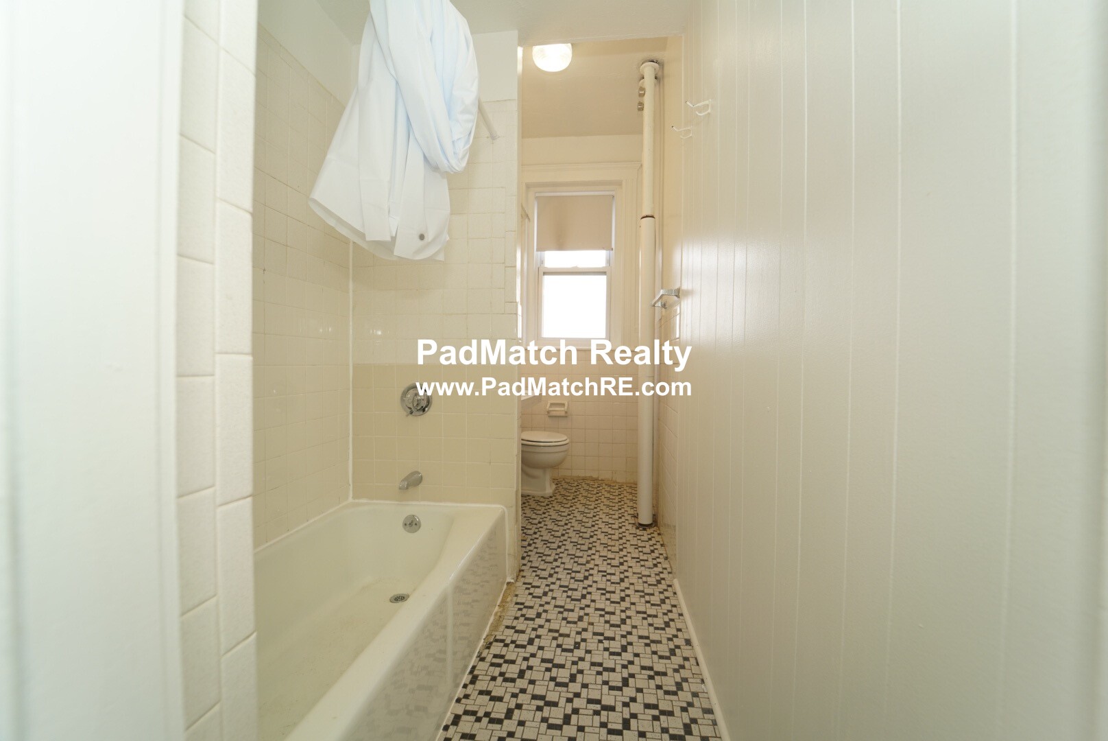 1810 Commonwealth Ave, Brighton