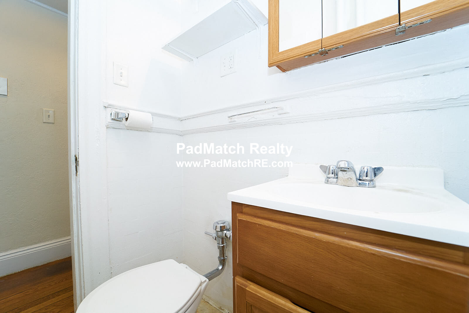 1171 Boylston St, Fenway