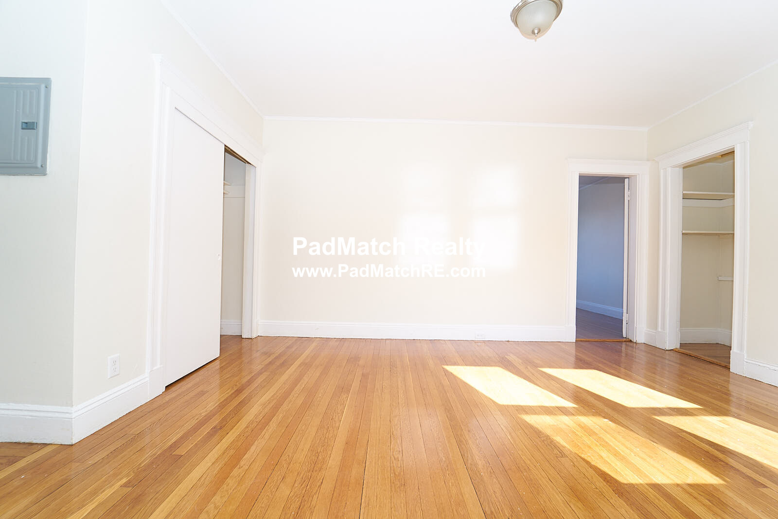 1171 Boylston St, Fenway