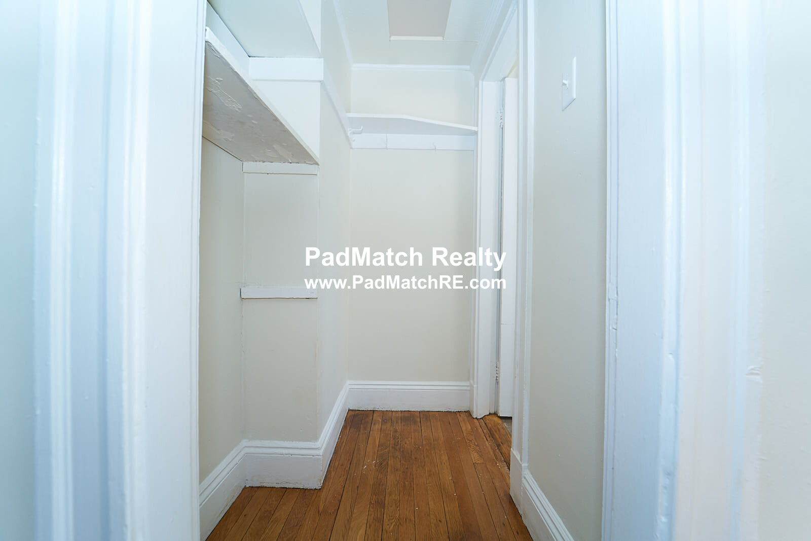 1171 Boylston St, Fenway