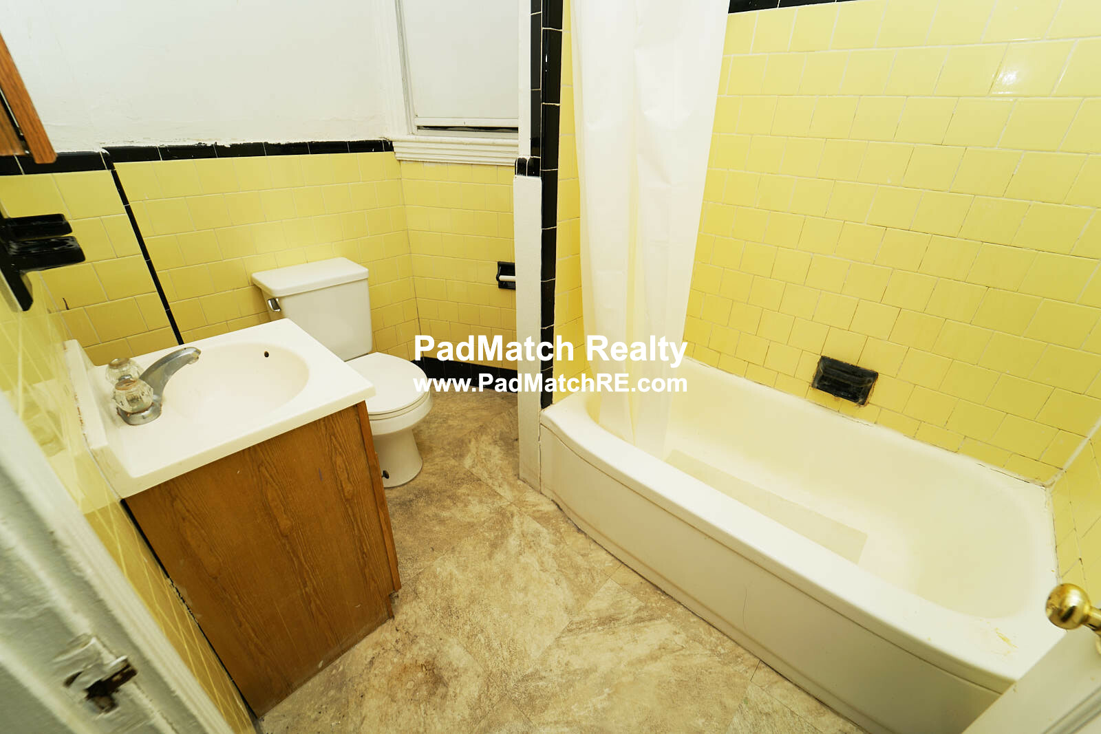 1381 Commonwealth Ave, Allston