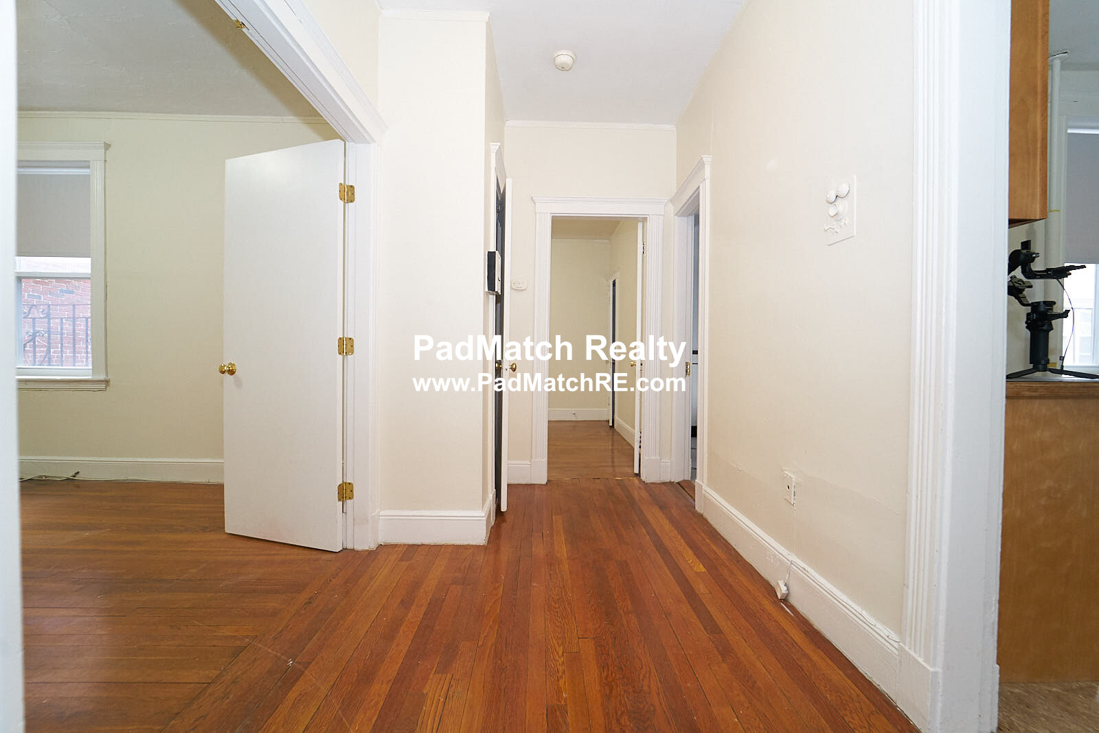 1820 Commonwealth Ave, Brighton