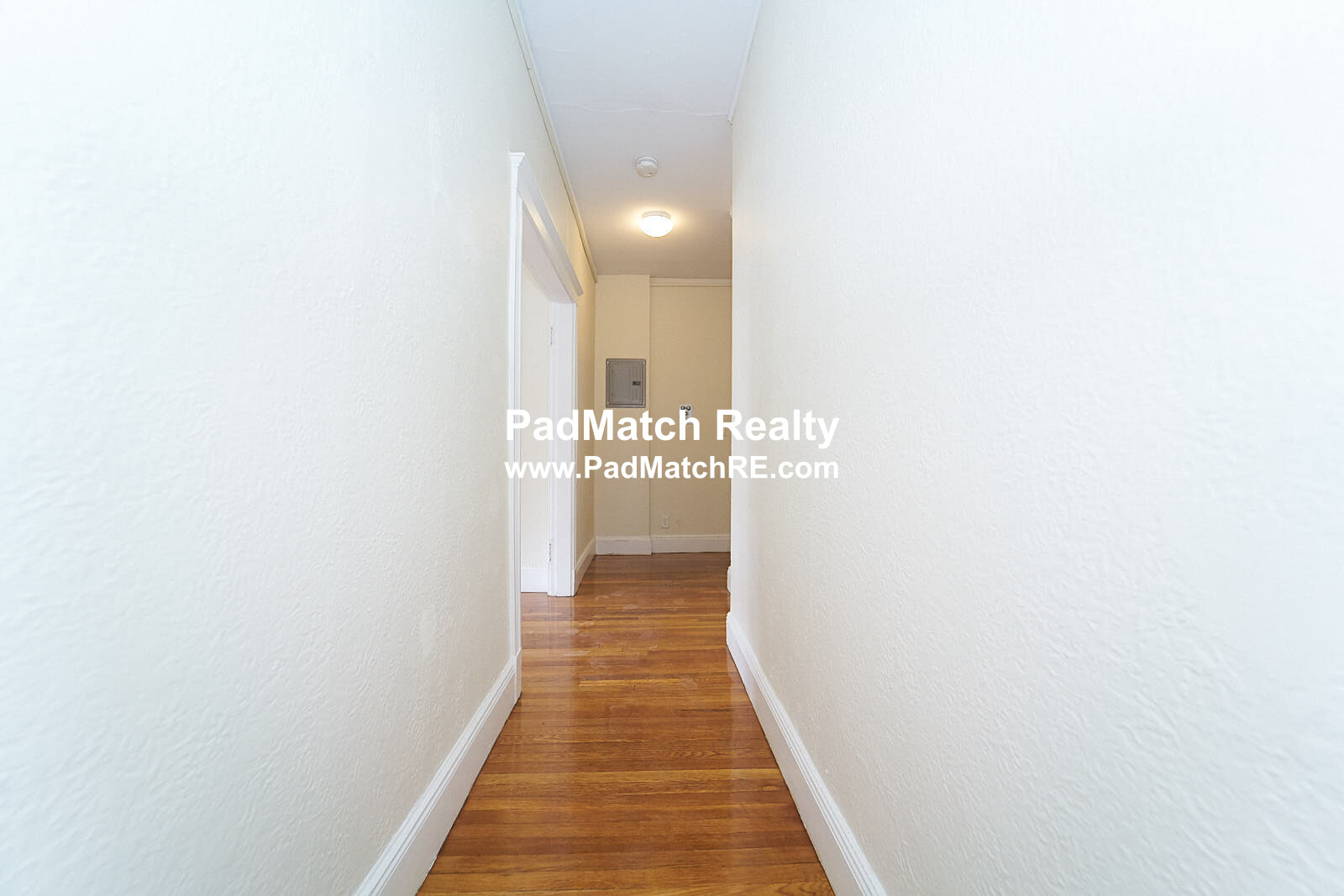 1800 Commonwealth Ave, Brighton