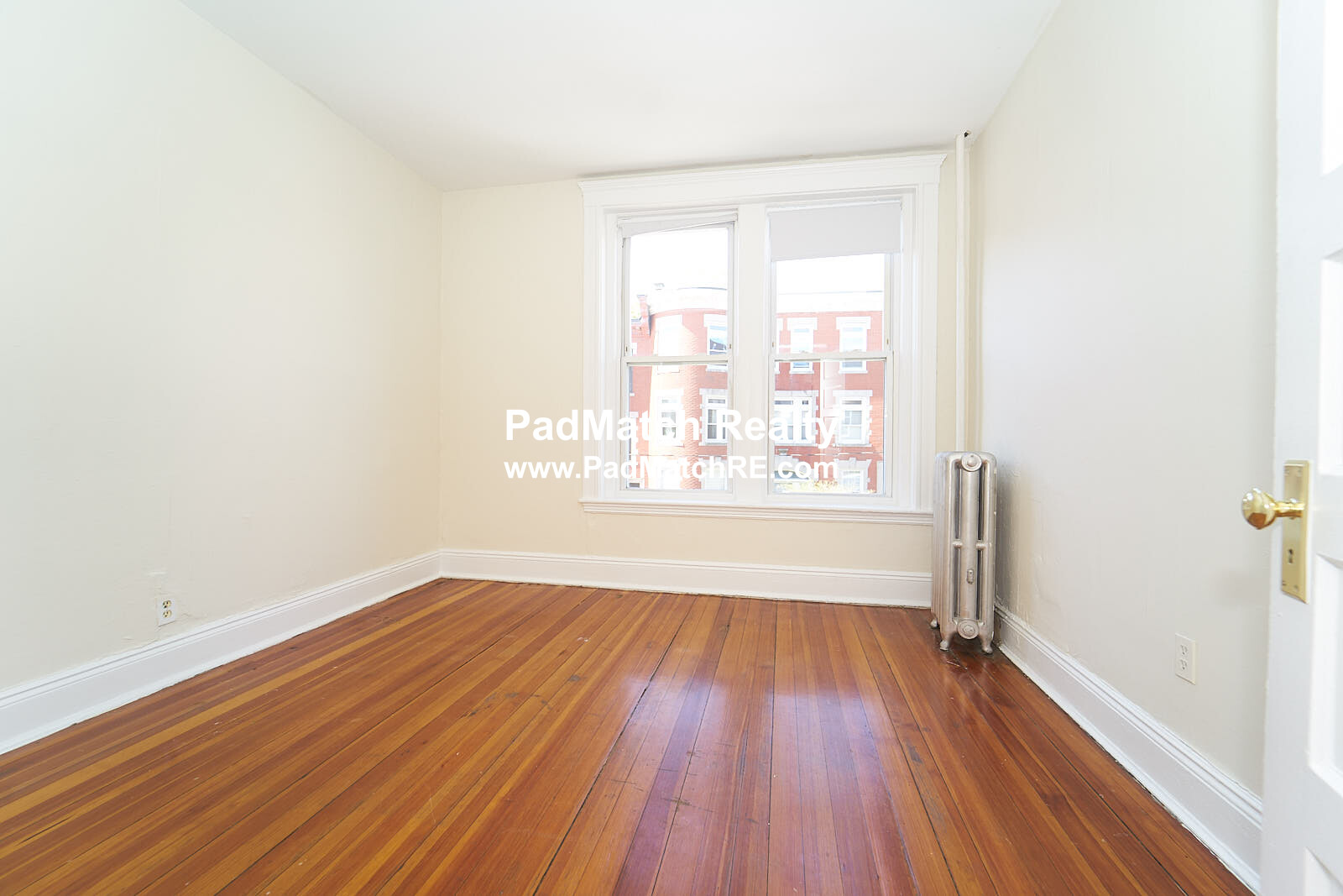 15 Mount Hood Rd, Brighton